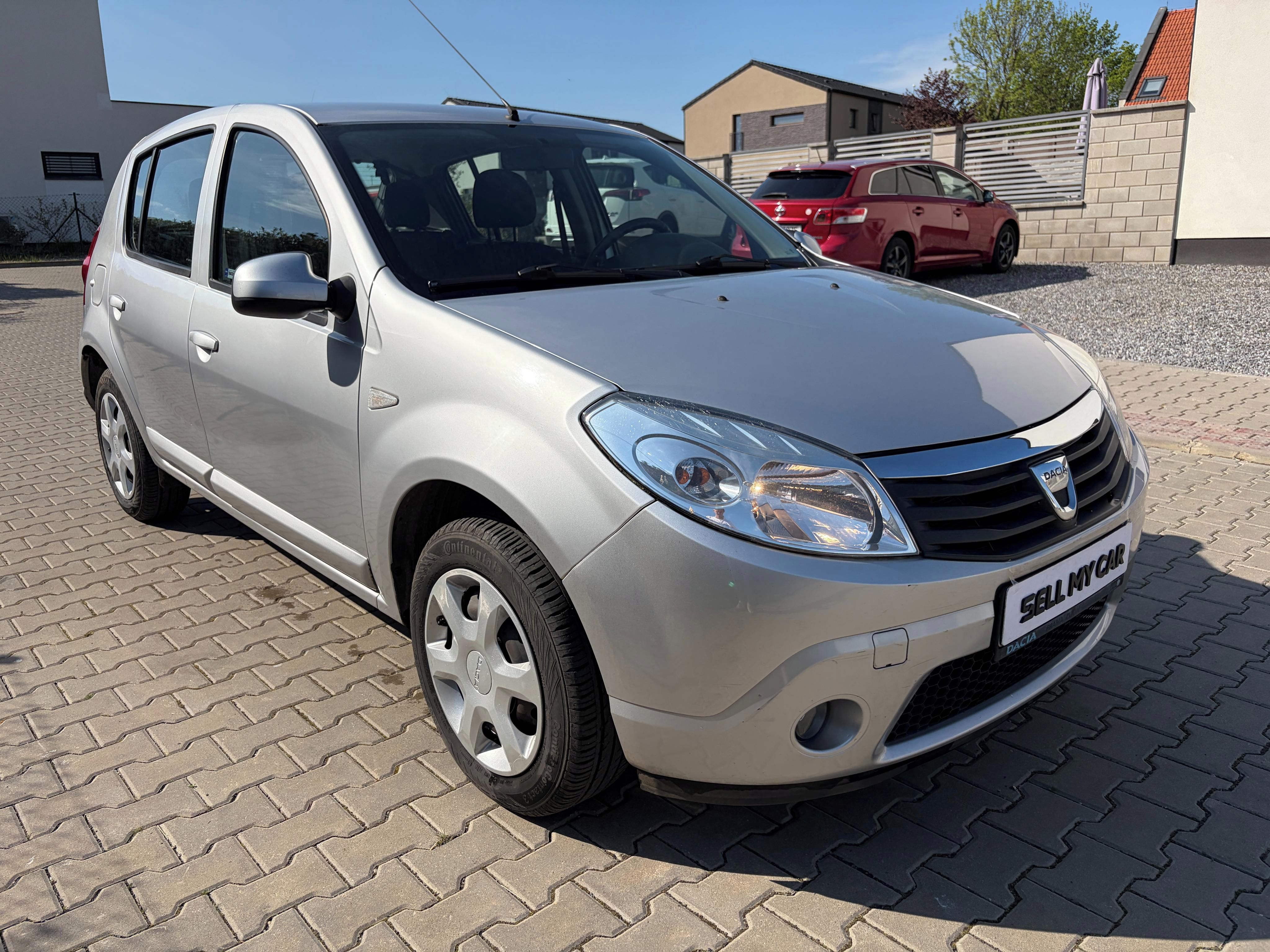 Dacia Sandero, 1,2/55kW ČR 1.Maj Klima 47tkm - fotka 3