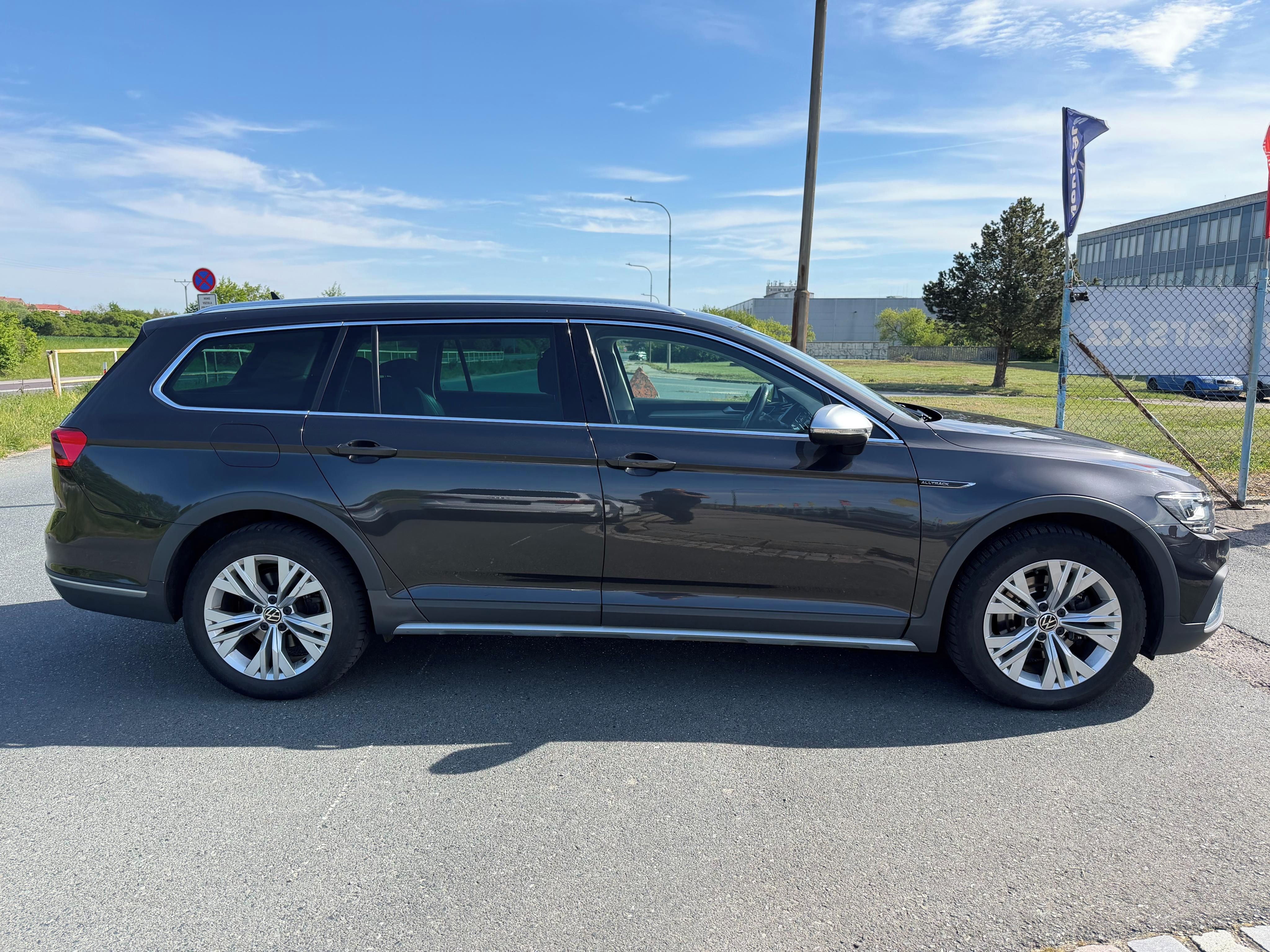 Volkswagen Passat, Alltrack 2.0 TDi 147kW 4X4 - fotka 4