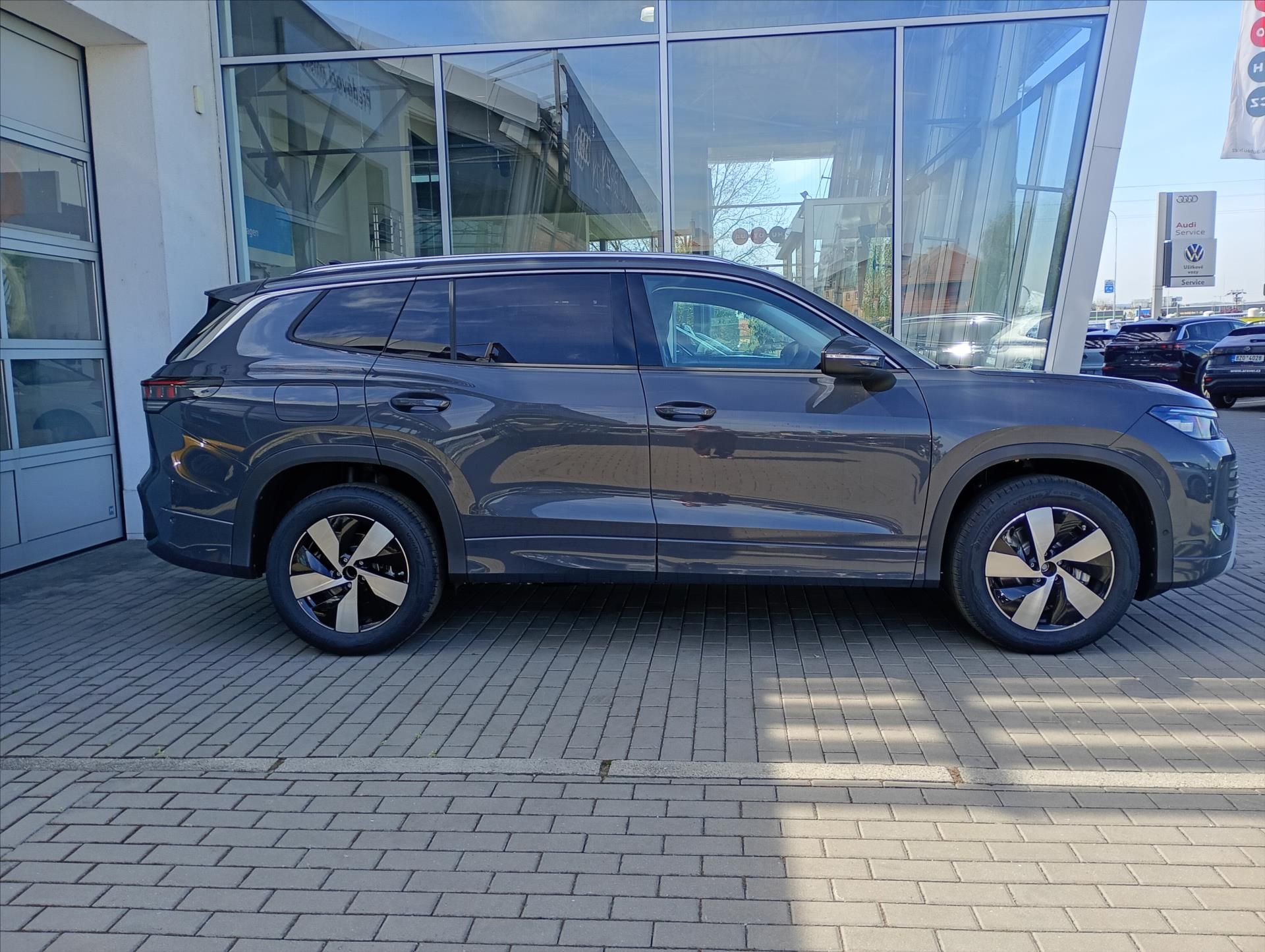 Volkswagen Tayron, 1,5 eTSI 110 kW mHEV  People - fotka 4