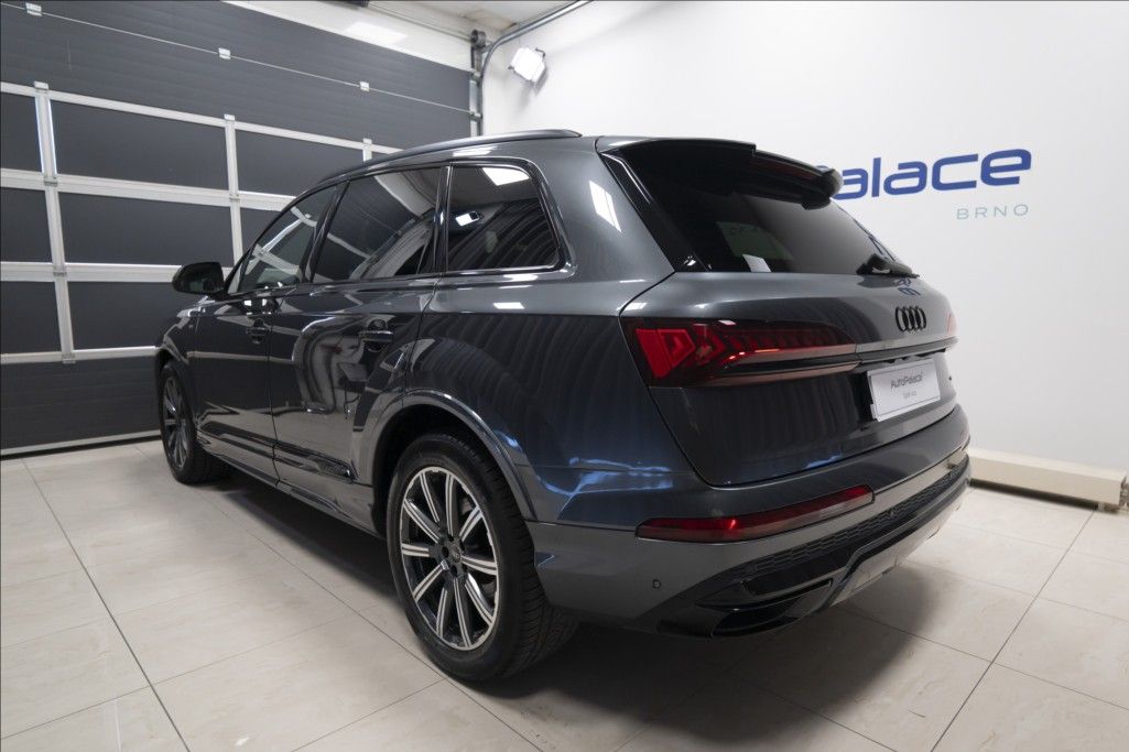 Audi Q7, 3,0 TDI QUATTRO S-LINE ČR - fotka 6