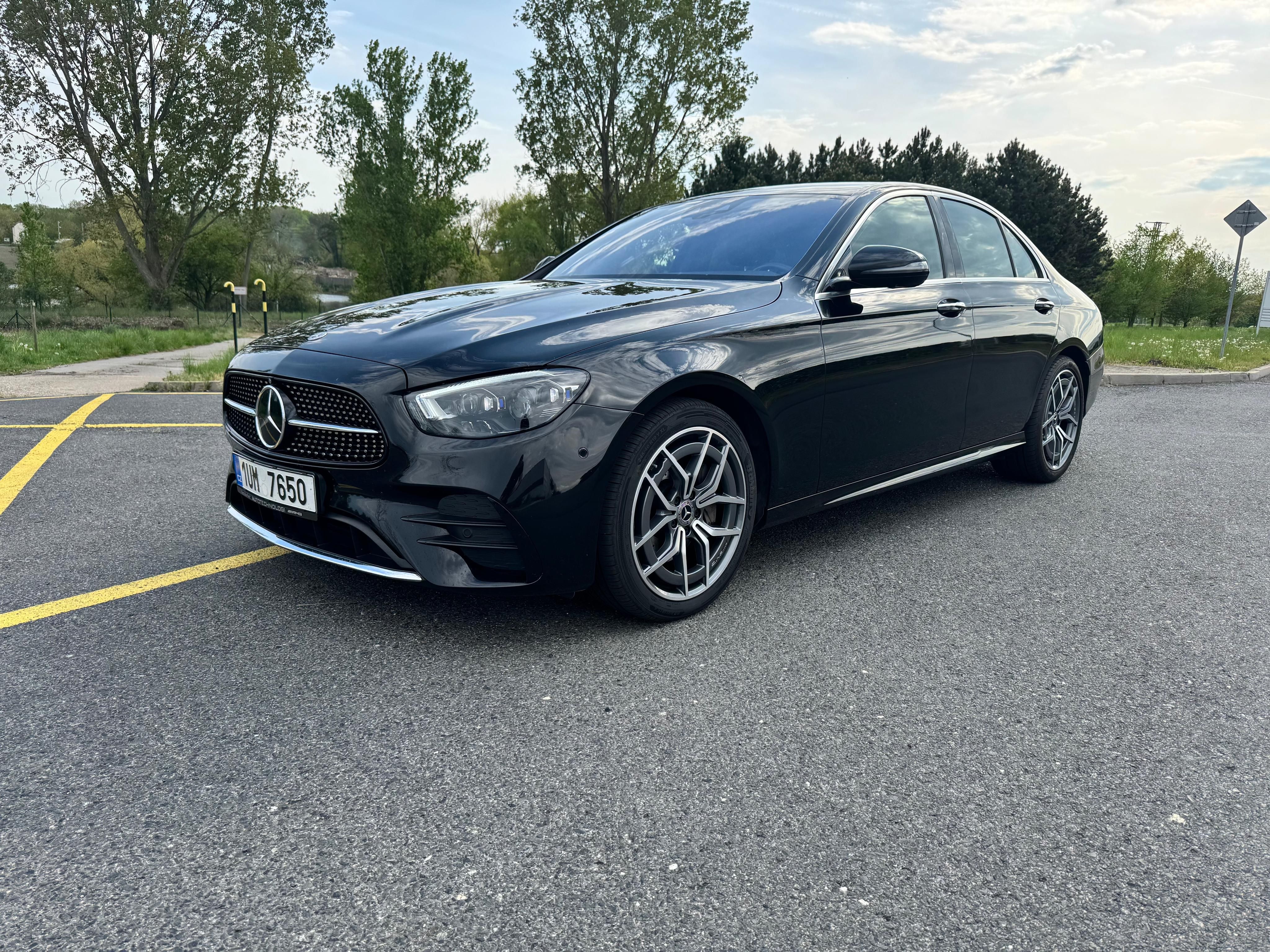 Mercedes-Benz Třídy E, 220 cdi, 4 matic , dph - fotka 3