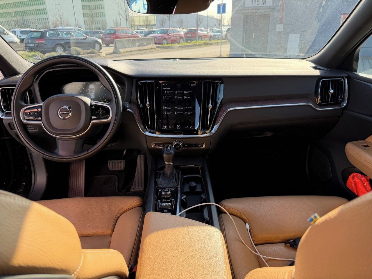 Volvo V60, 2.0tdi 110kw... 4x4! - fotka 6
