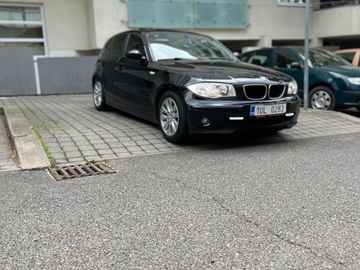BMW 120i