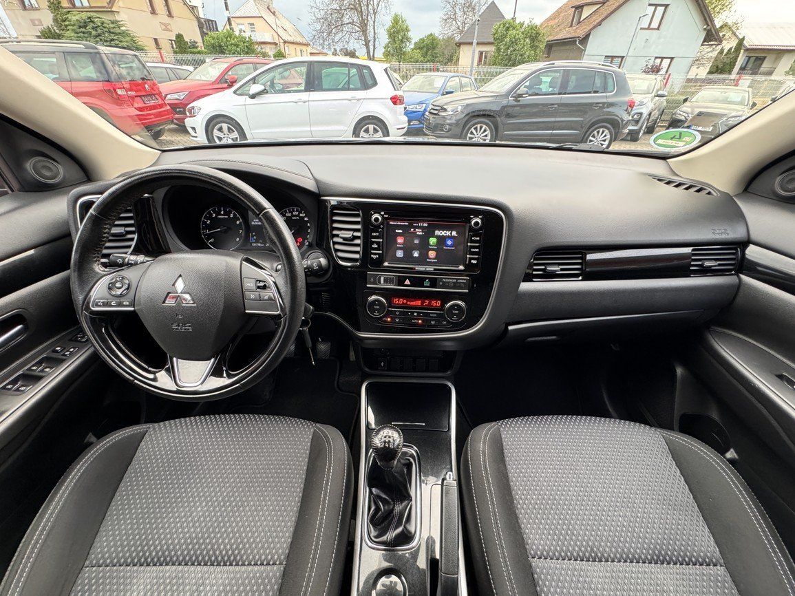 Mitsubishi Outlander, 2.0i Mivec Navi Kamera - fotka 6