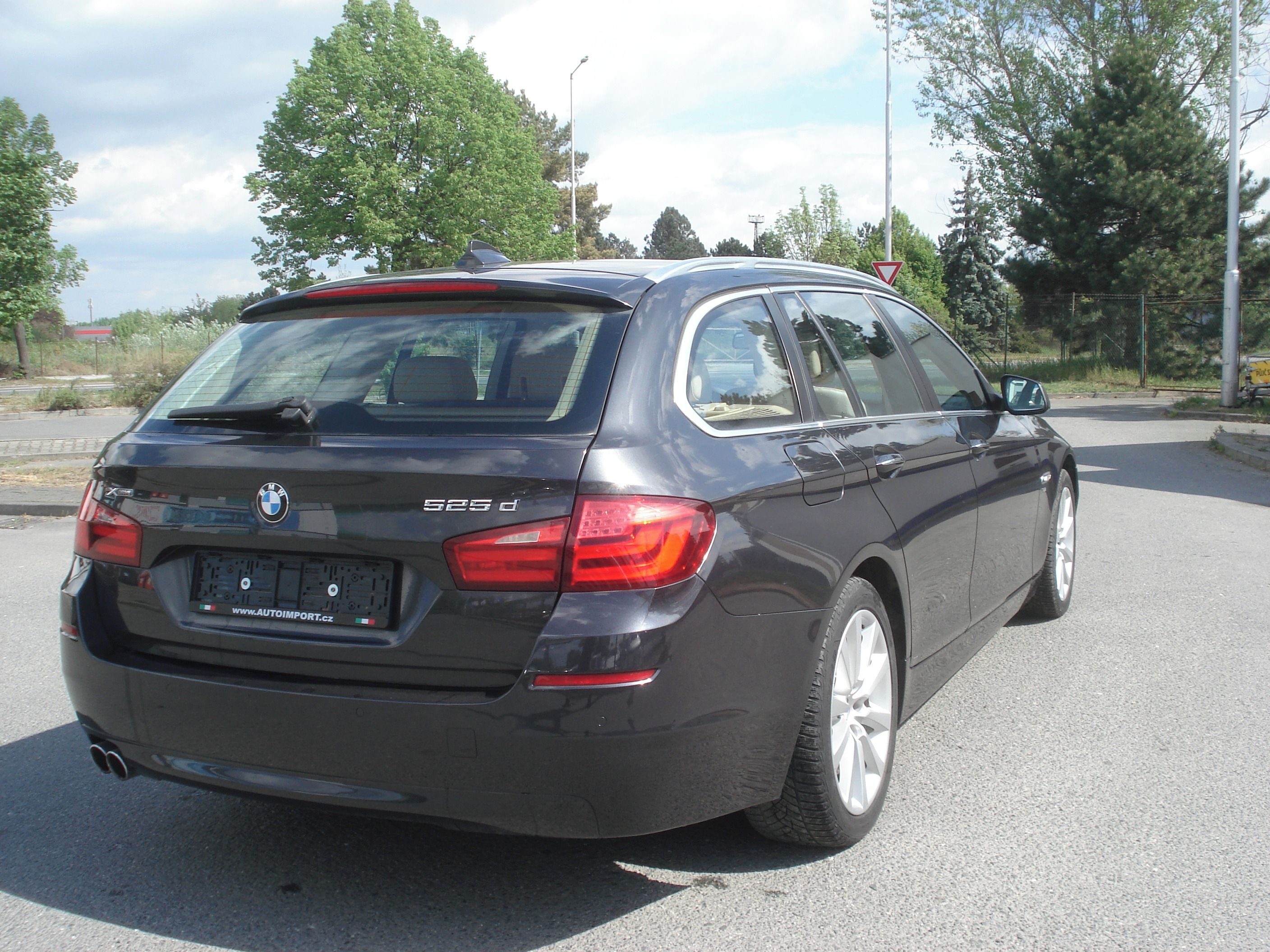 BMW Řada 5, 525 XD NAVI KŮŽE AUT - fotka 5