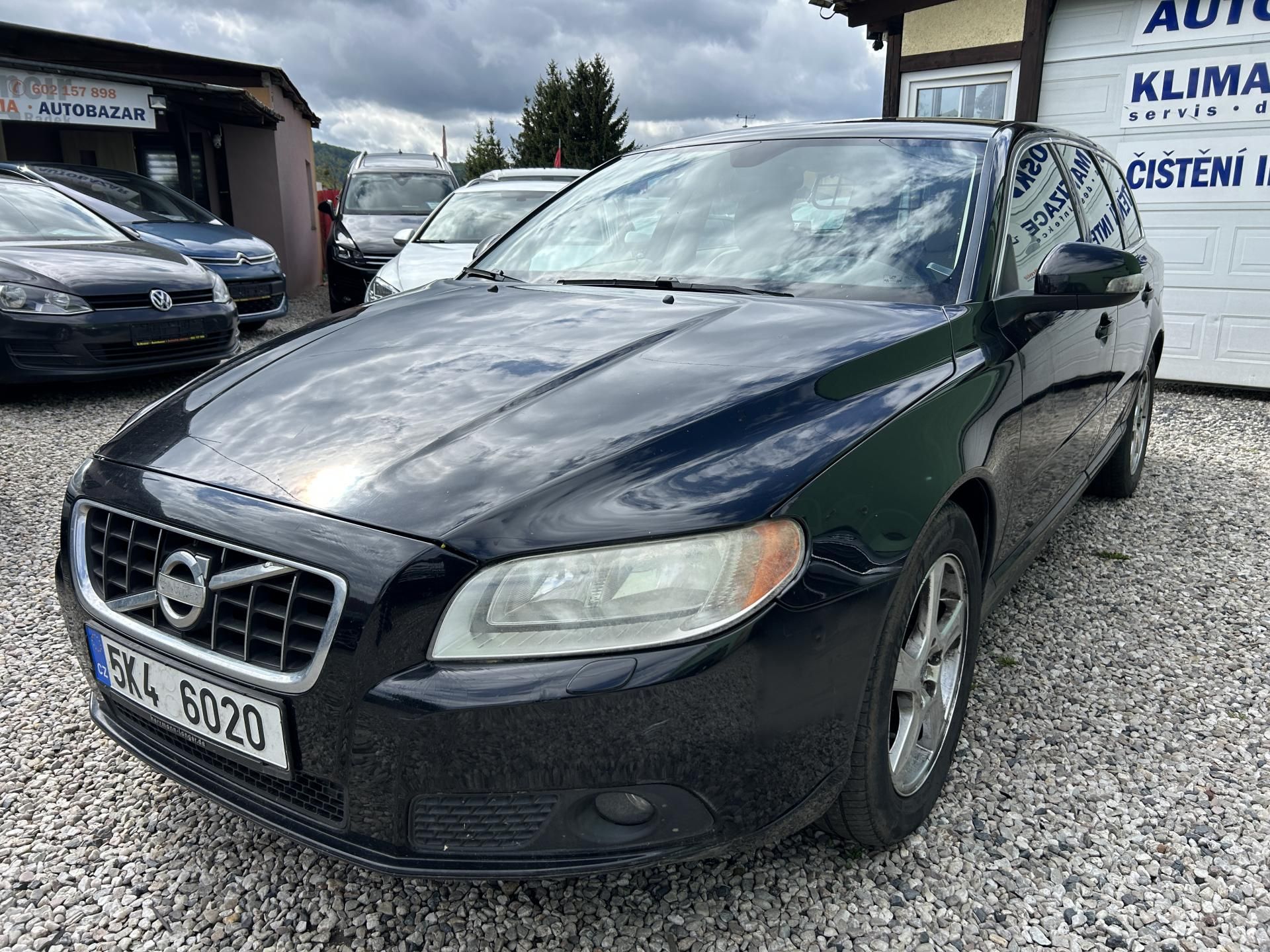Volvo V70, D5 151 kw - fotka 2