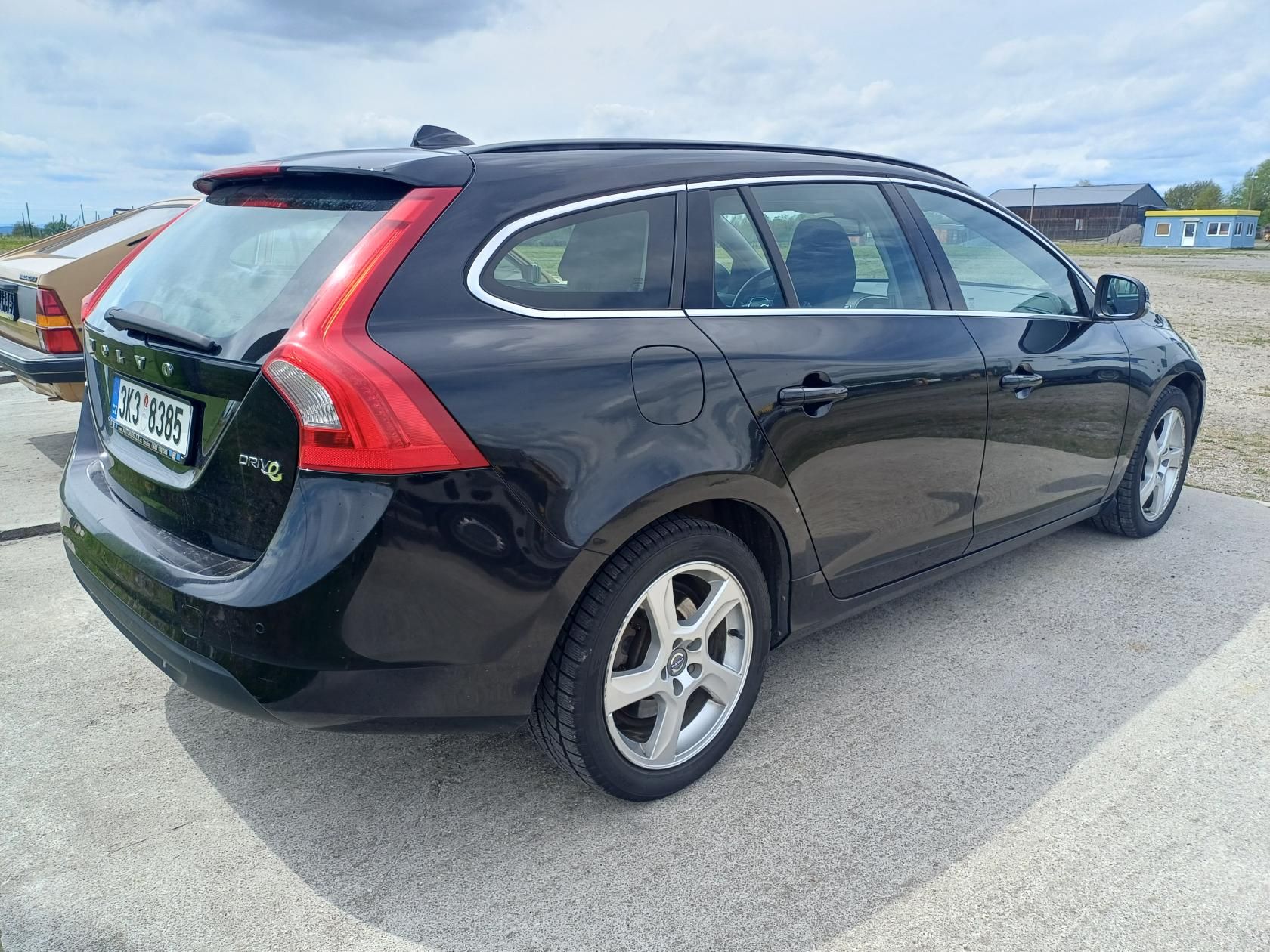 Volvo V60, 1.6 D2 84kW Klima - fotka 3