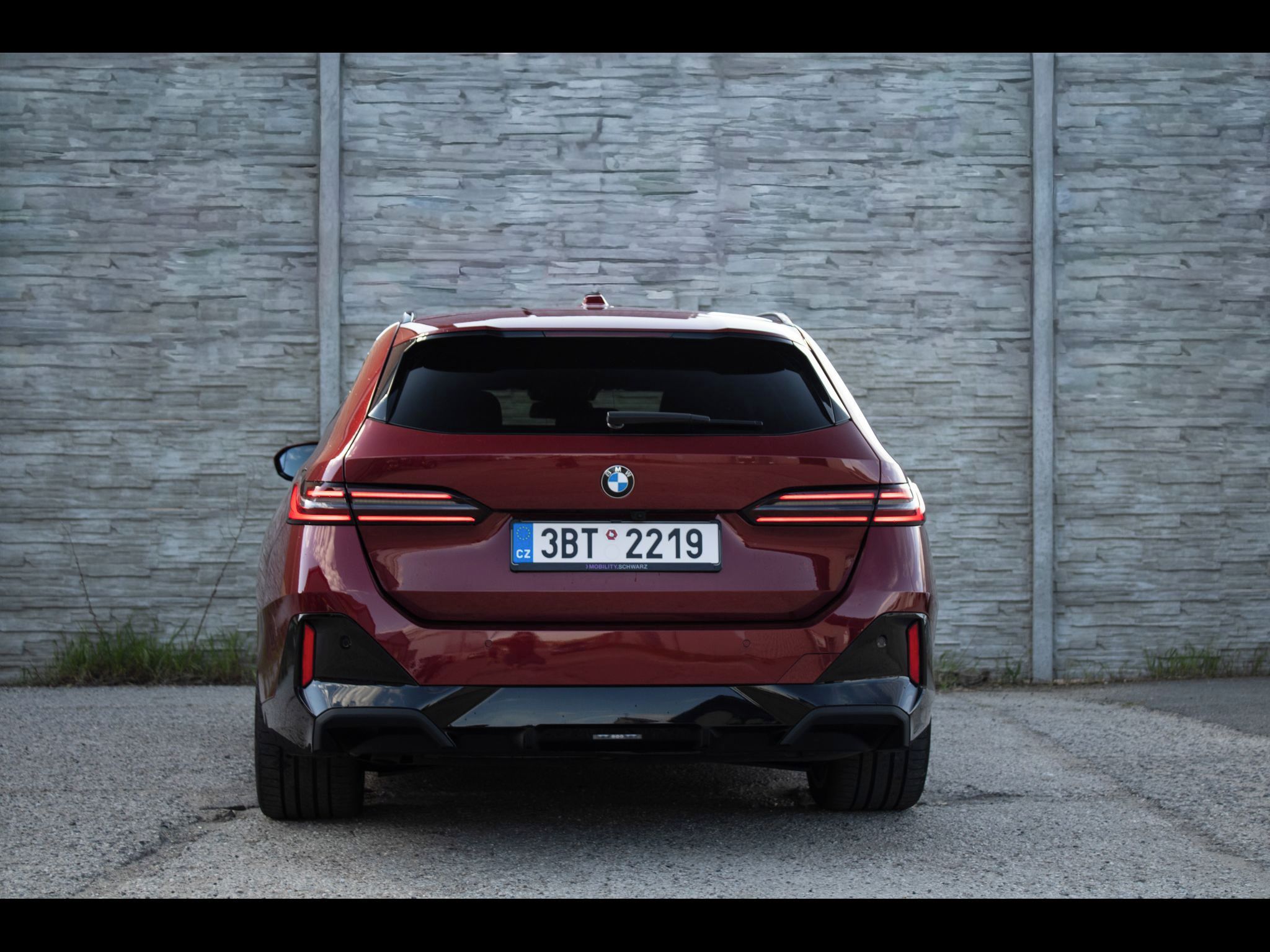 BMW Řada 5 - fotka 6