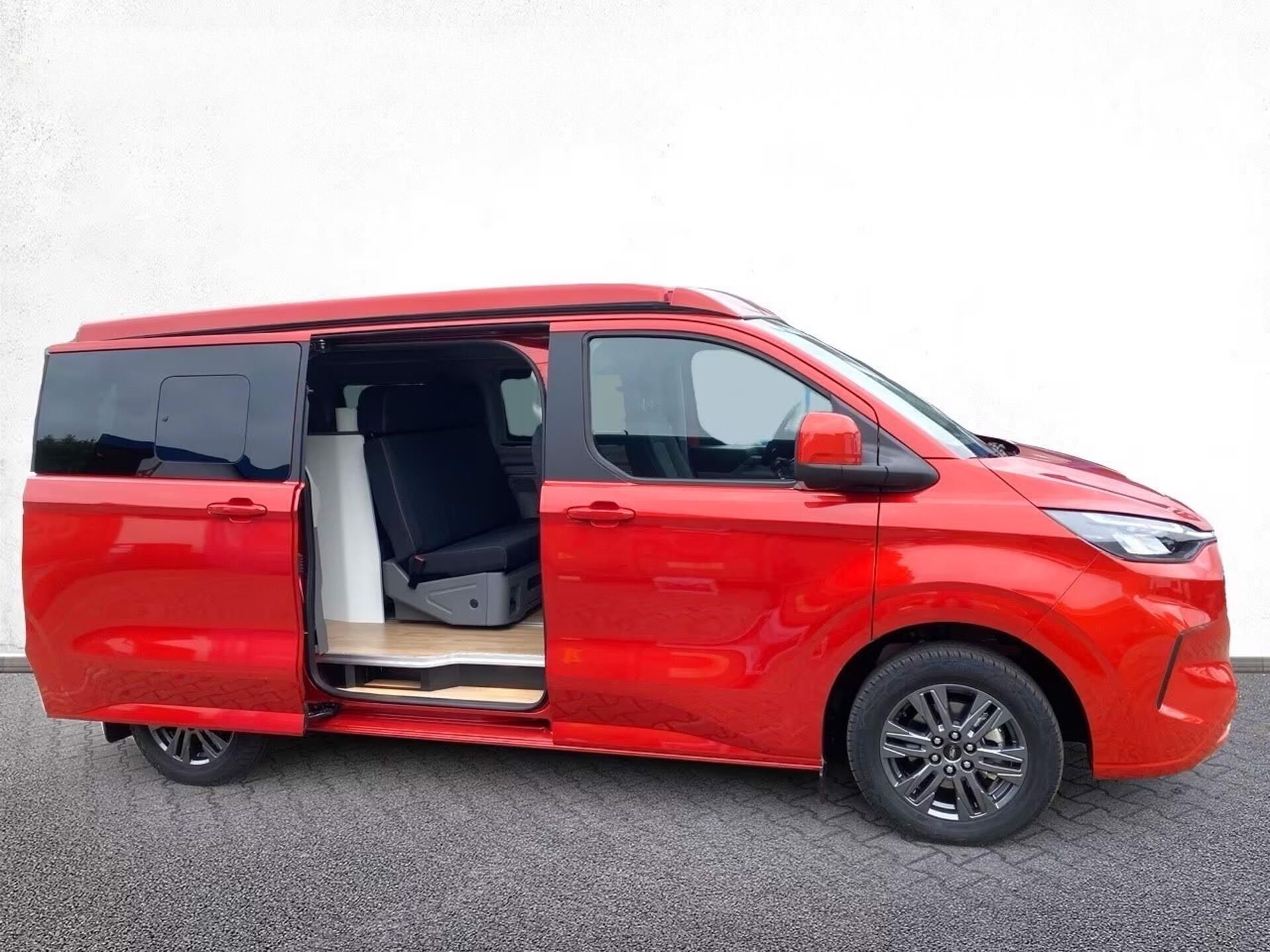 Ford Tourneo Custom, Nugget 320 L1 Manual - fotka 4