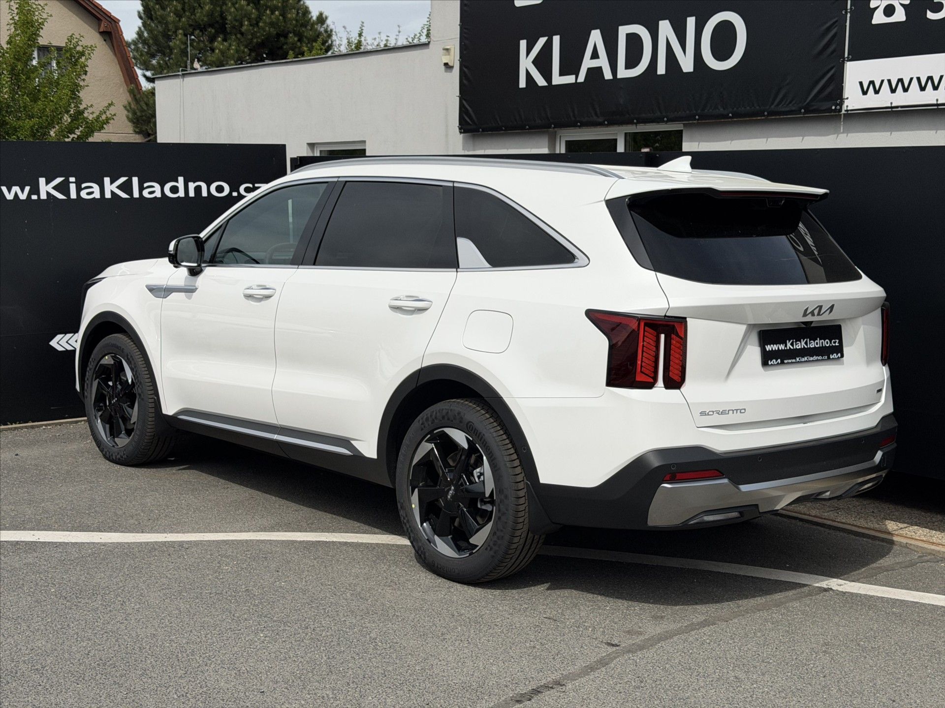 Kia Sorento, 1,6 HEV 4x4 TOP, NAPPA, TEM - fotka 4