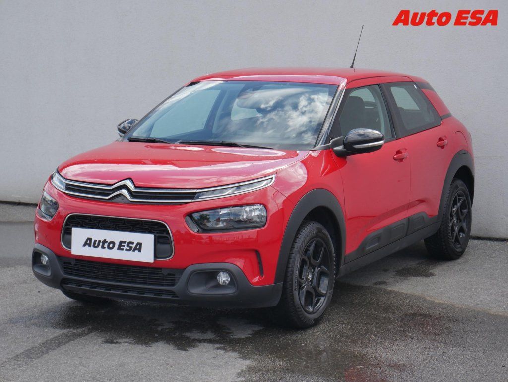 Citroën C4 Cactus, 1.2 PT,ČR - fotka 3
