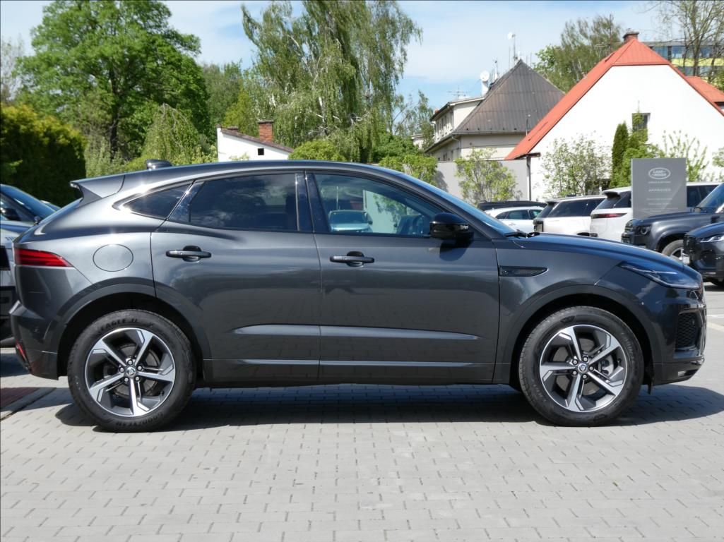 Jaguar E-Pace, 2,0 D165,R-Dyn SE,1.maj,ČR,zár - fotka 6