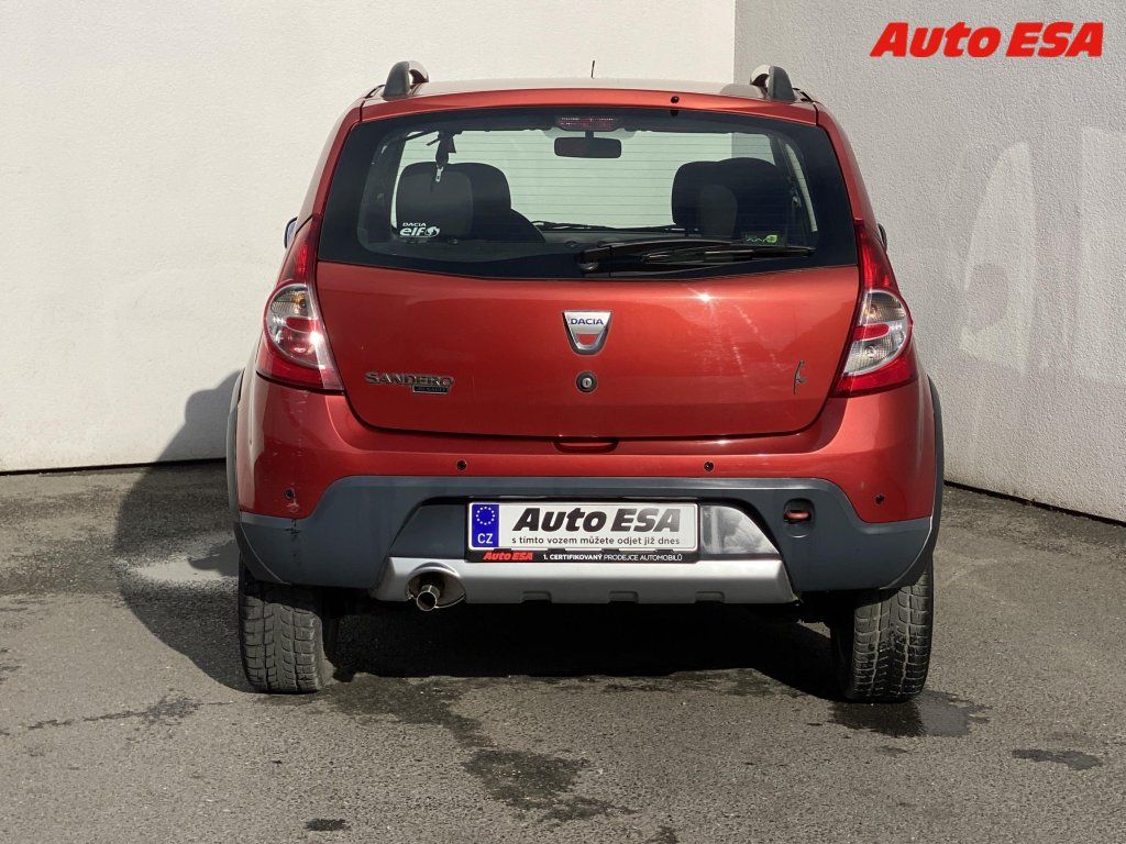 Dacia Sandero, 1.6 Stepway - fotka 5