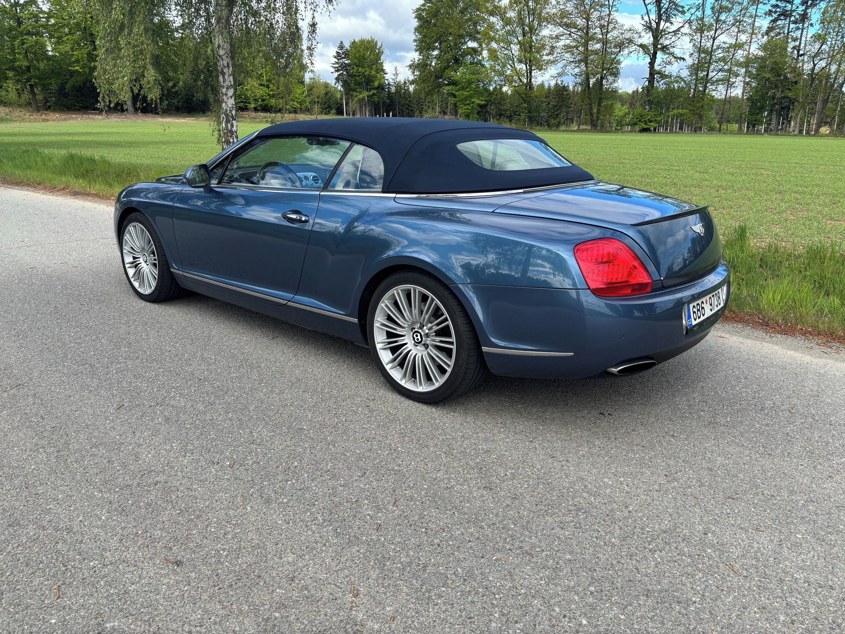 Bentley Continental GTC, 6.0, W12, 1 majitel, ČR, DPH - fotka 4
