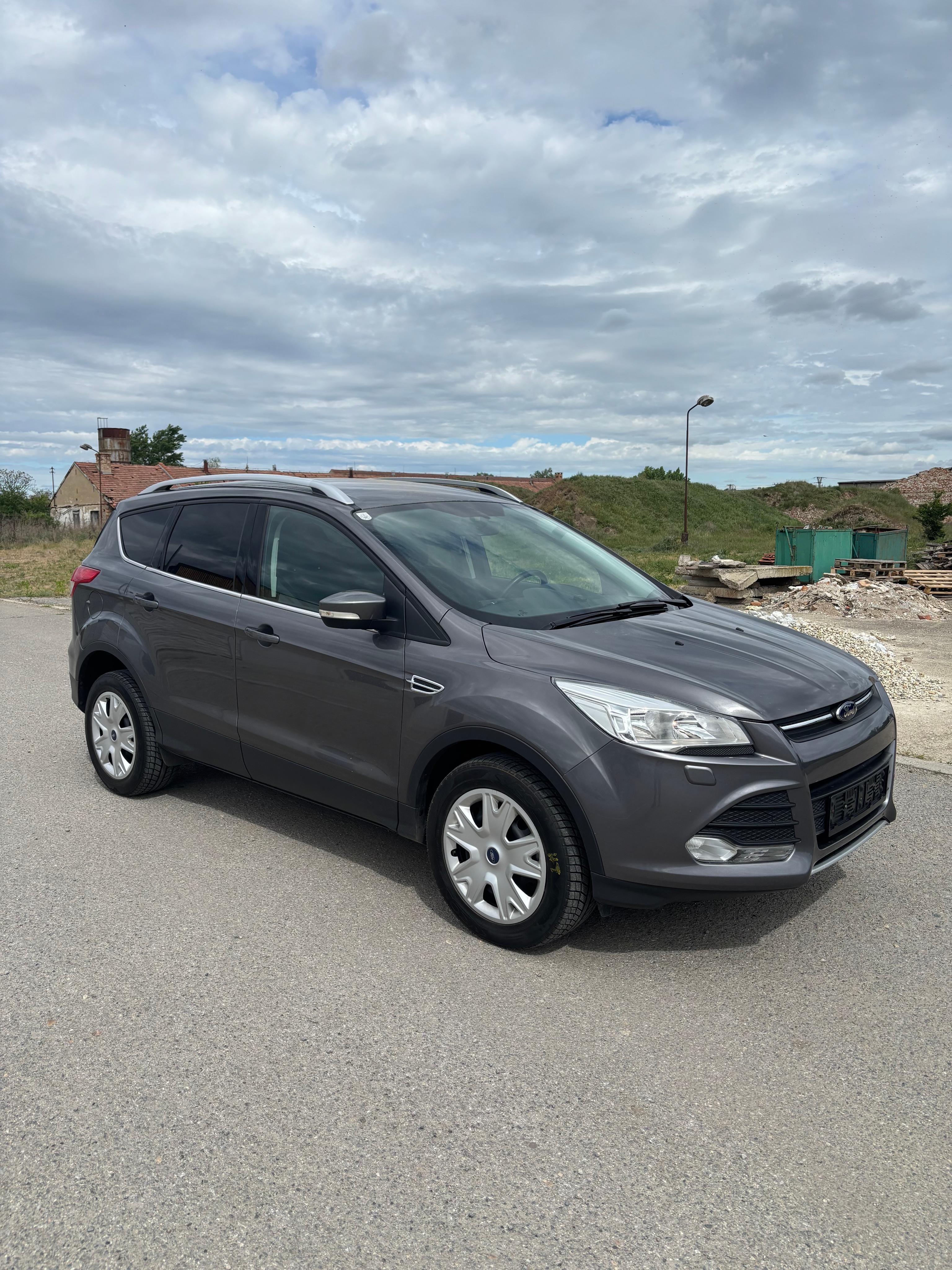 Ford Kuga, 2,0TDCI 103KW 4X4 1-MAJITEL - fotka 3