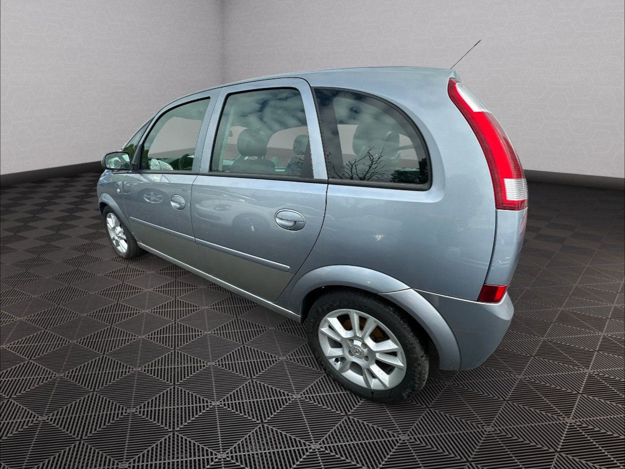 Opel Meriva, 1.4 16v 66kw - fotka 5