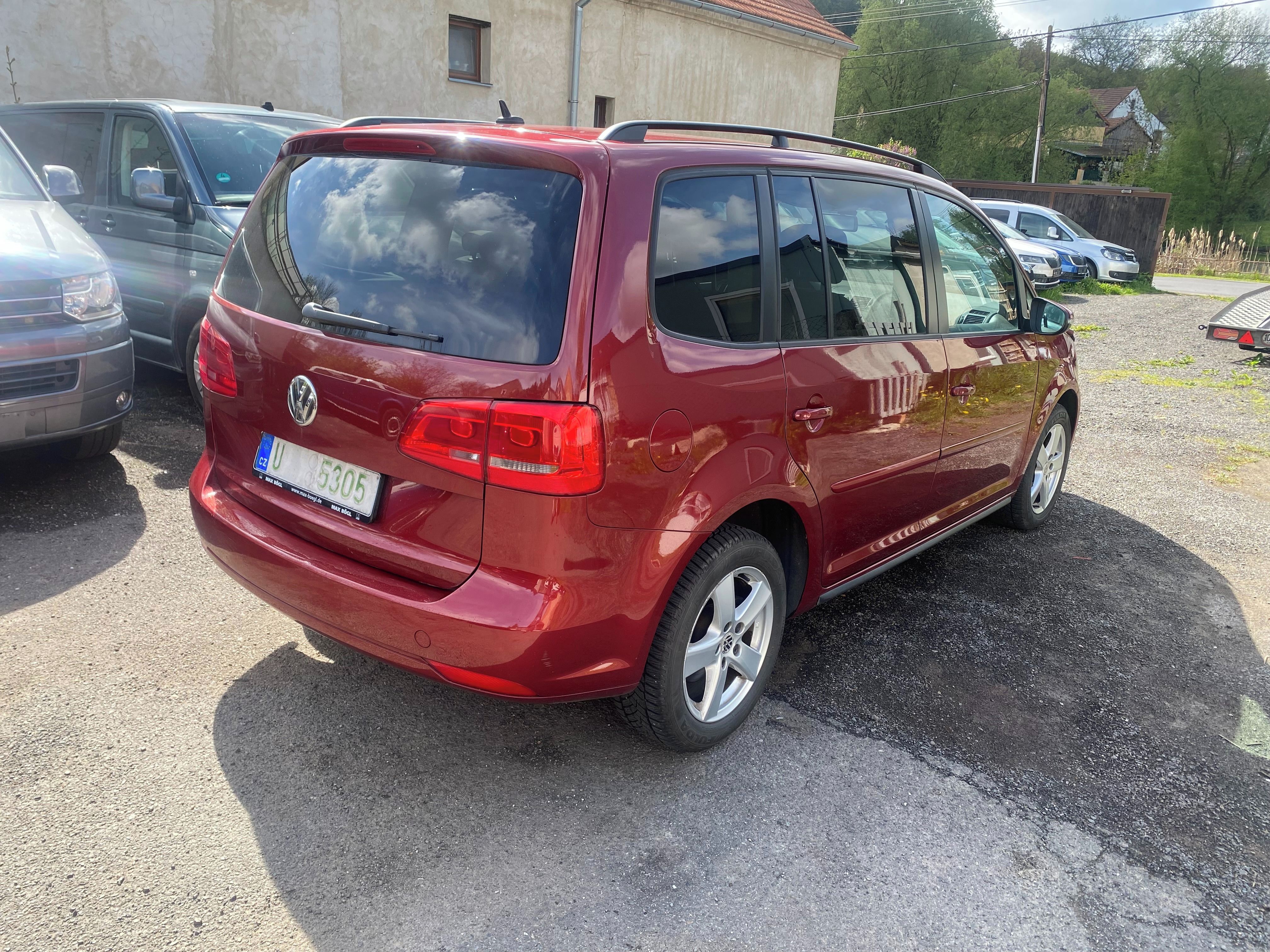 Volkswagen Touran, 1,6tdi,77KW, BlueMotion - fotka 6