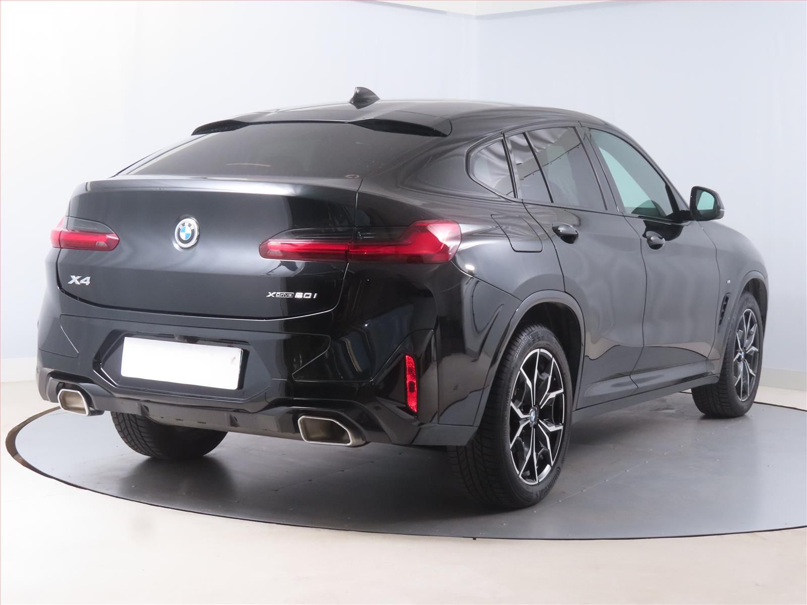 BMW X4, xDrive20i - fotka 5