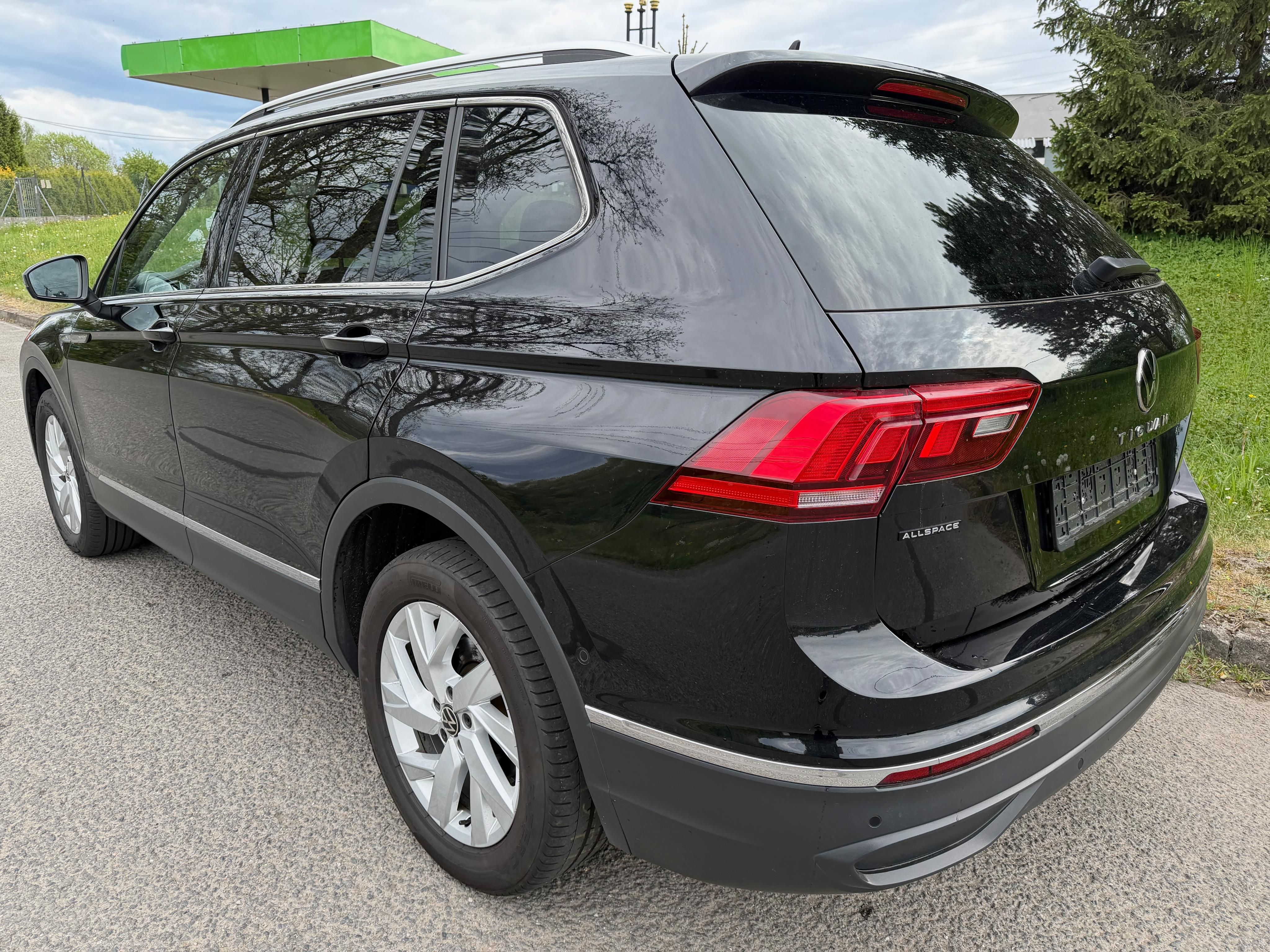 Volkswagen Tiguan Allspace, 2.0TDi-110kw,Life,Virtual,360 - fotka 3