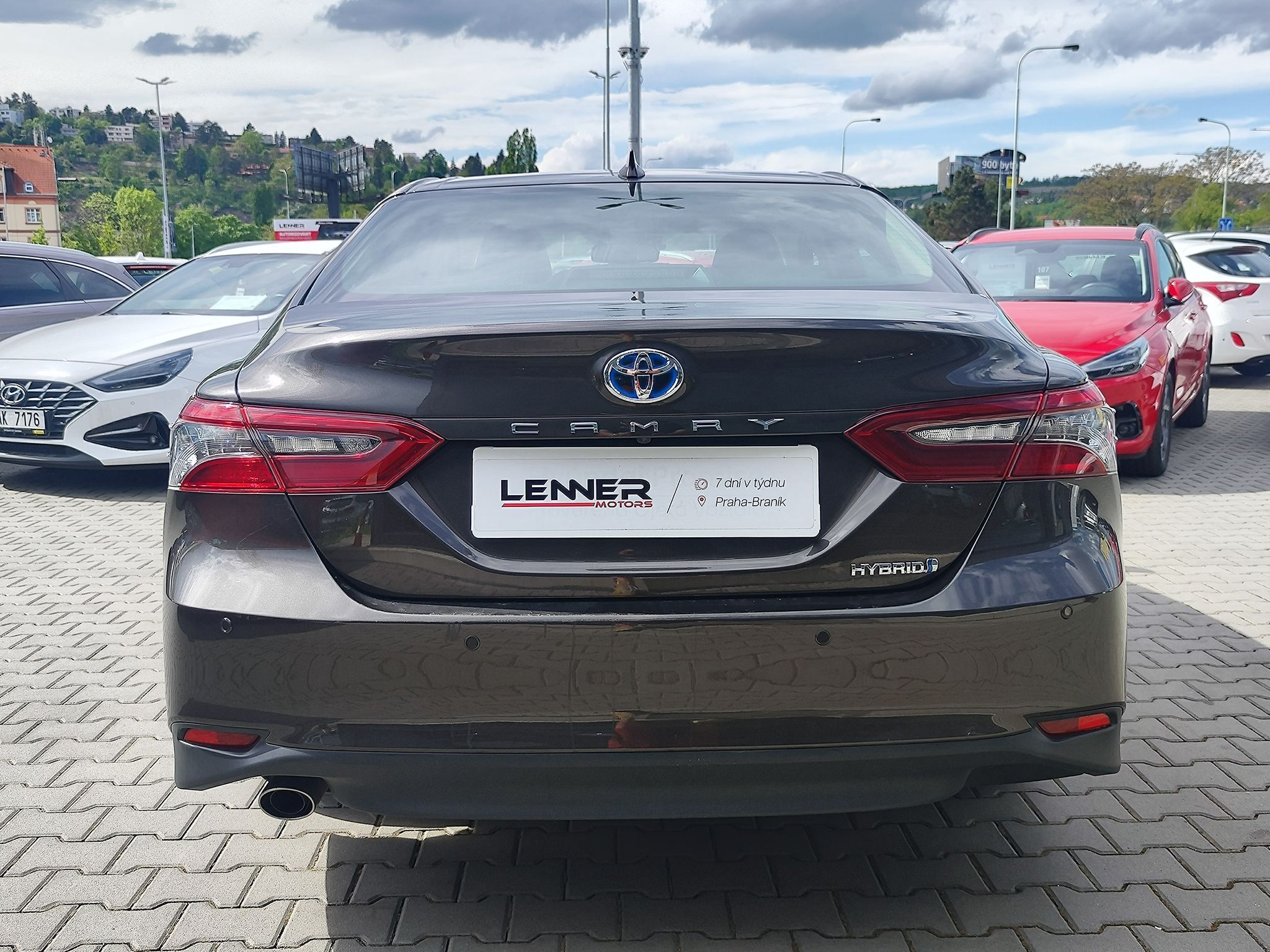 Toyota Camry, 2.5 HEV/160kW Executive e-CVT - fotka 6