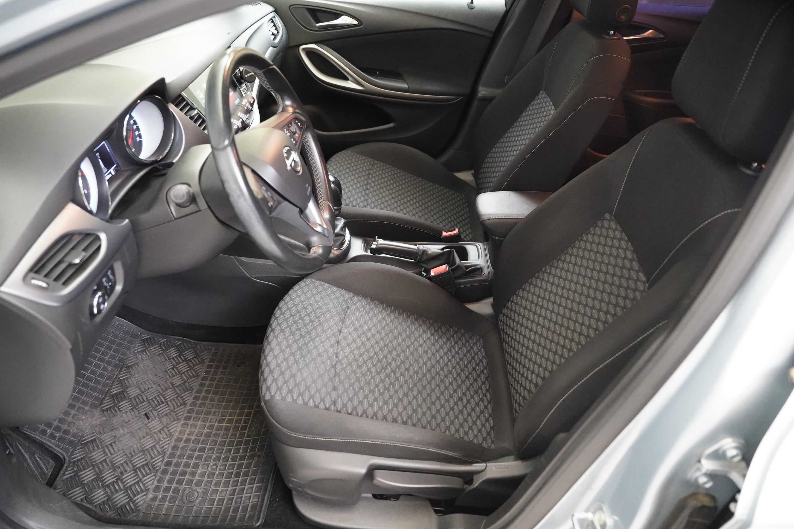 Opel Astra, 1.6 CDTI 100 kW - fotka 5