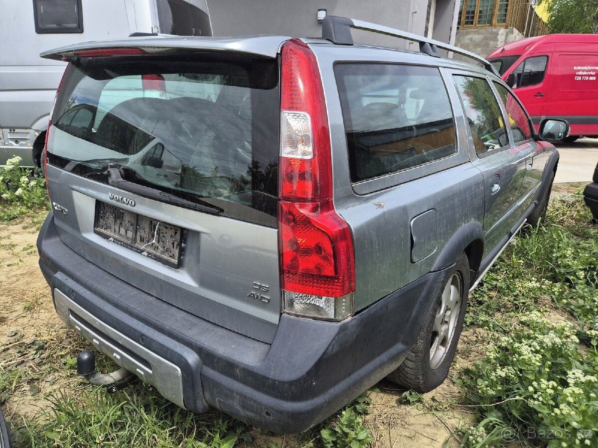 Volvo XC70, CROSS COUNTRY MANUAL - fotka 5