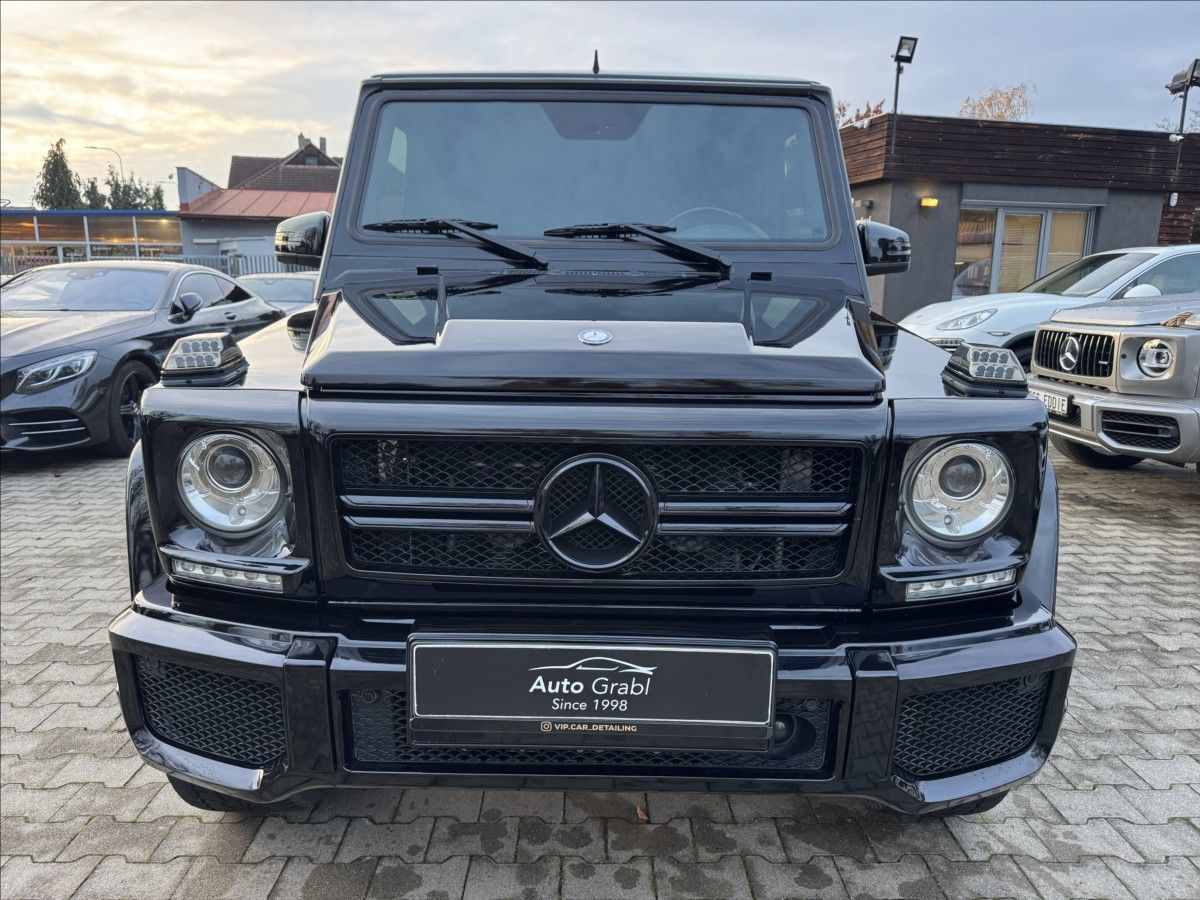 Mercedes-Benz Třídy G, G 500 - fotka 2