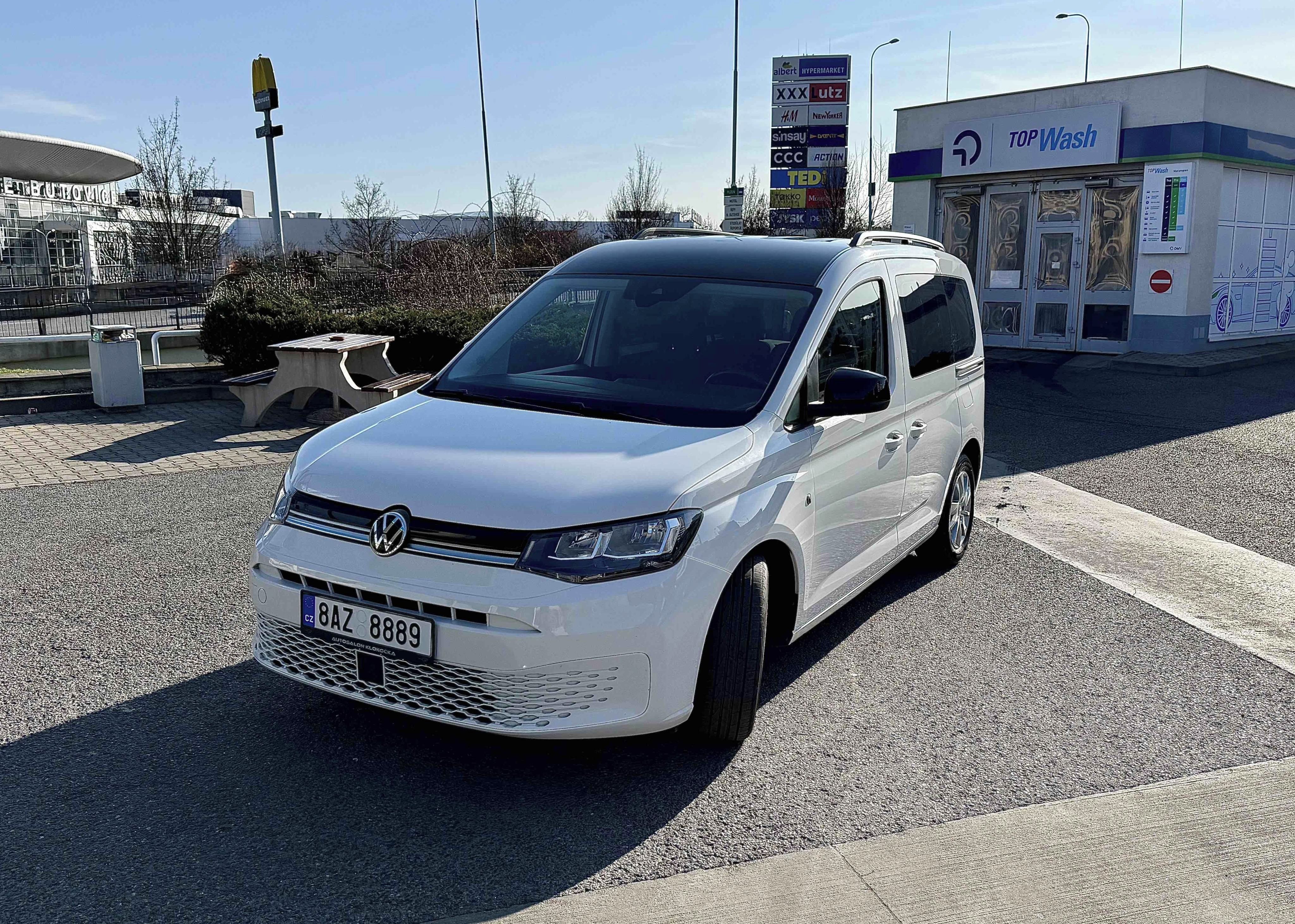 Volkswagen Caddy, 2.0 TDI, 75KW, ČR 1.MAJ - fotka 2