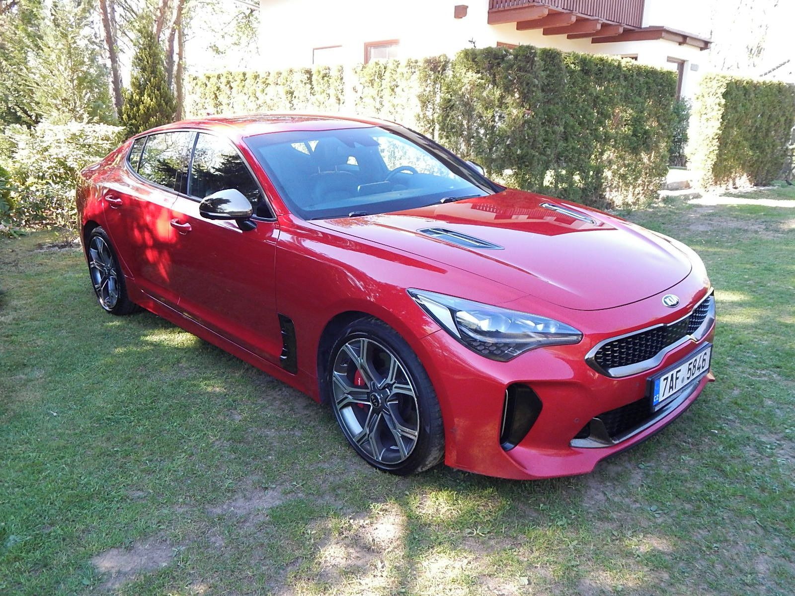 Kia Stinger, GT3.3V6T-GDi269kW-CEBIA-CZ-DPH - fotka 3
