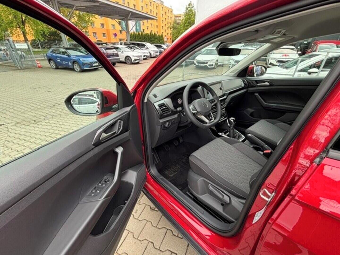 Volkswagen T-Cross, Love 1.0 TSI 85 kW 6G 85 kW - fotka 5