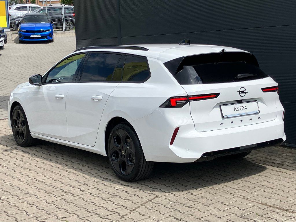 Opel Astra, ST ULTIMATE 1.5 DCTi (96kW)AT8 - fotka 4