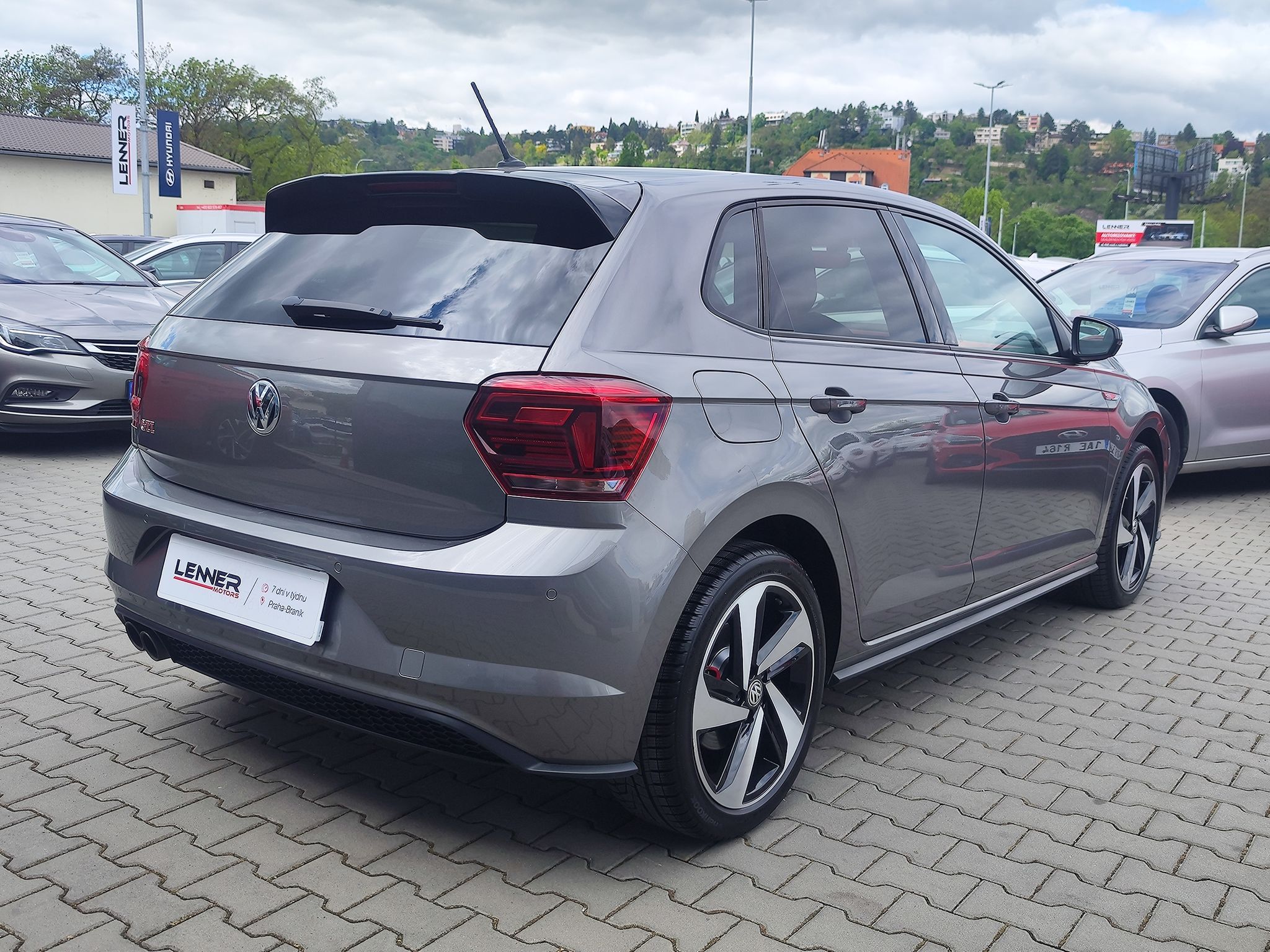 Volkswagen Polo, 2.0 TSi/147kW GTI DSG - fotka 5