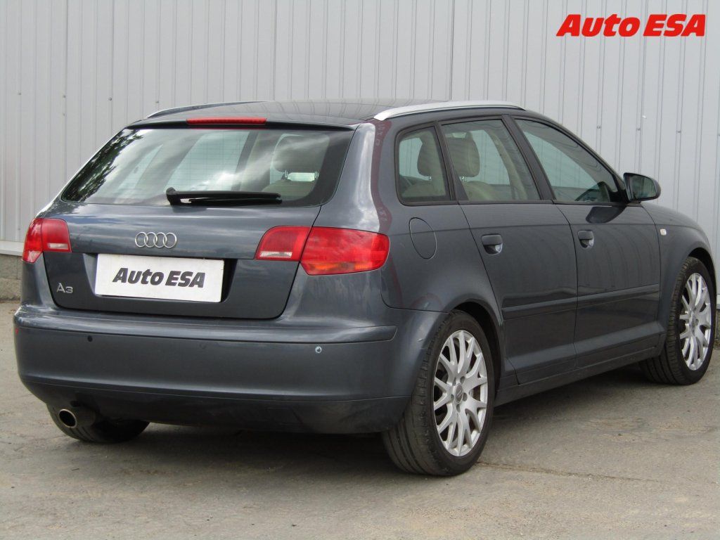 Audi A3, 1.6FSi Sportback - fotka 4