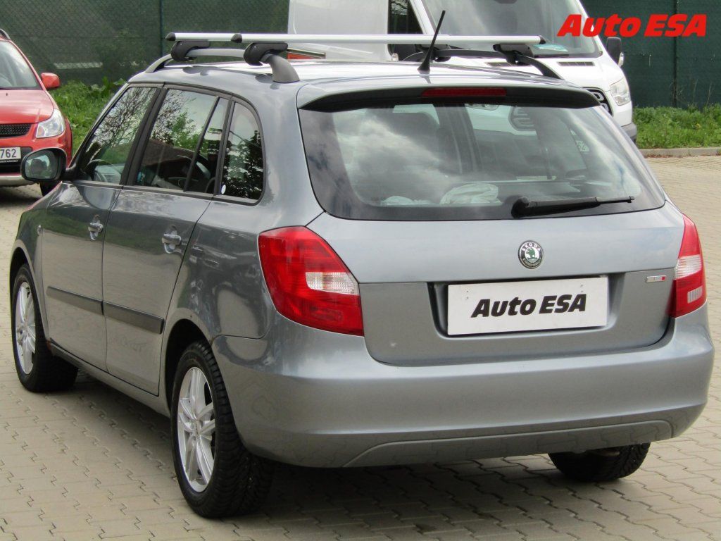 Škoda Fabia, 1.6 TDi,AC - fotka 4