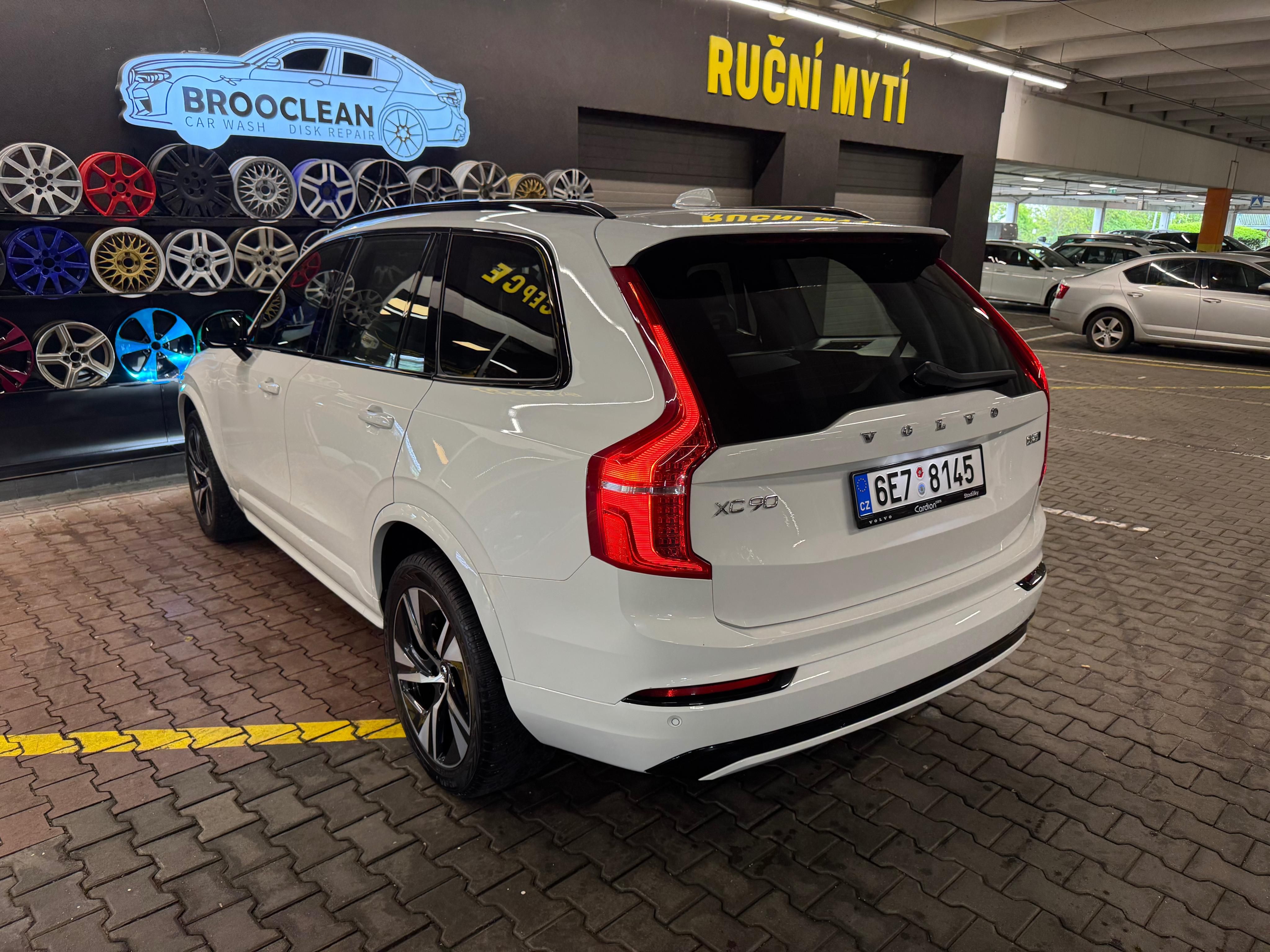 Volvo XC90, B5 AWD R-Desing 7Mist ČR DPH - fotka 6
