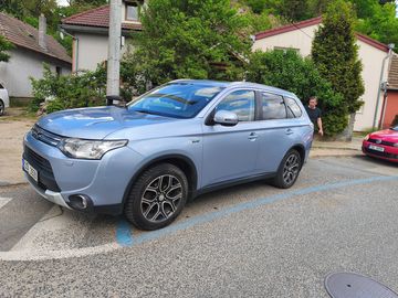 PHEV 2015/ 2,0 benzin