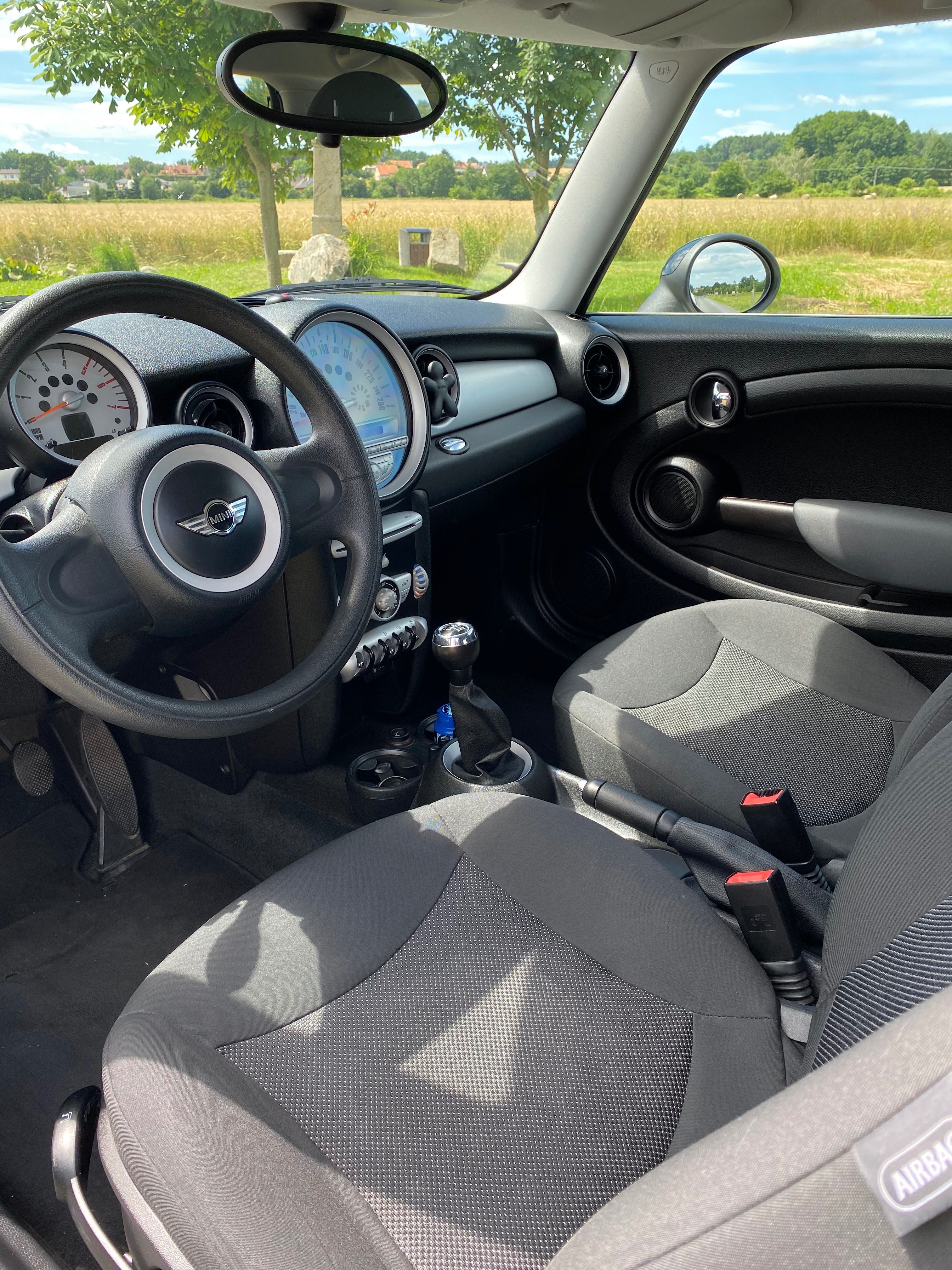 Mini Cooper, Mini Cooper 1.6d - fotka 5