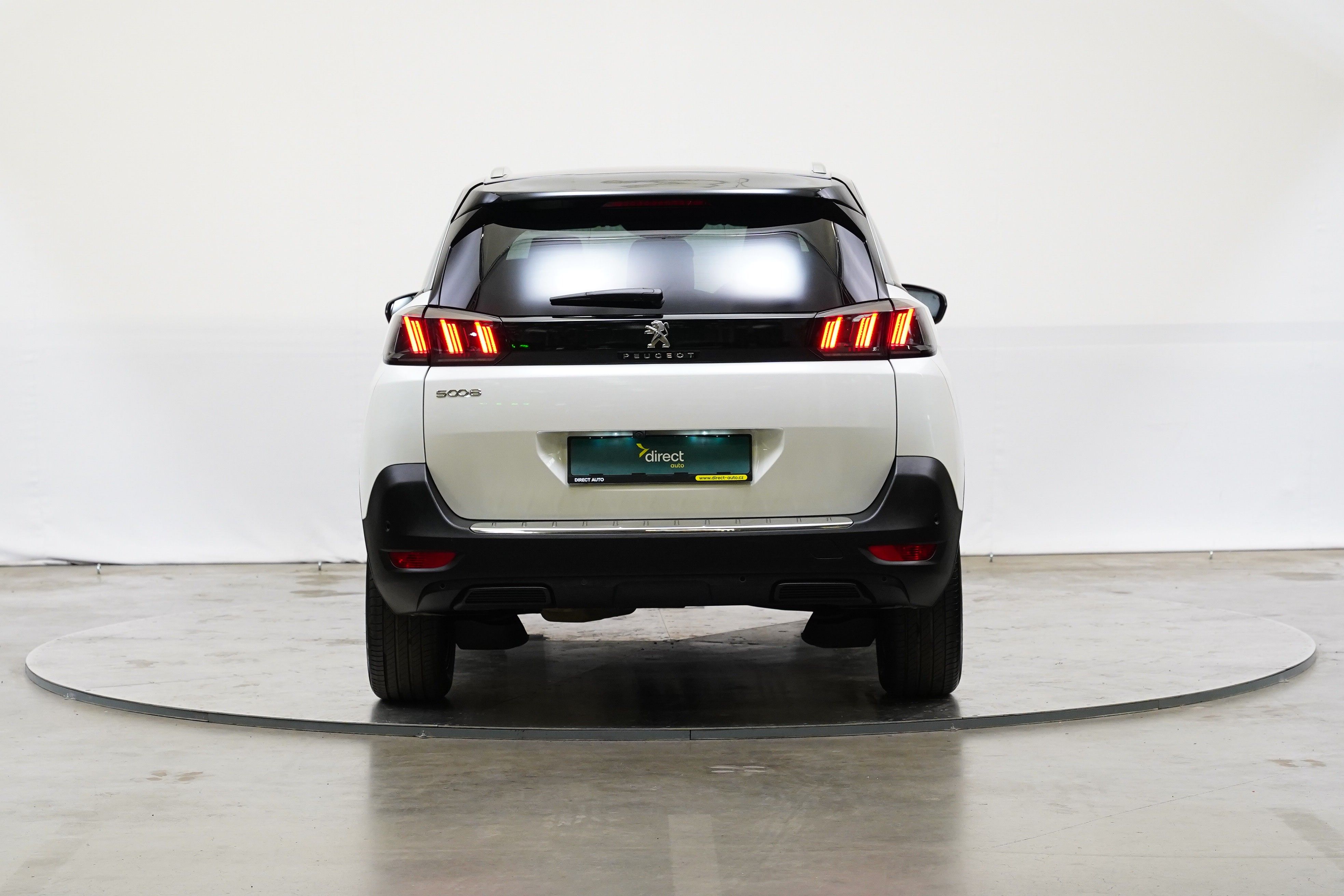 Peugeot 5008, 1.2 PureTech 96 kW Allure - fotka 6