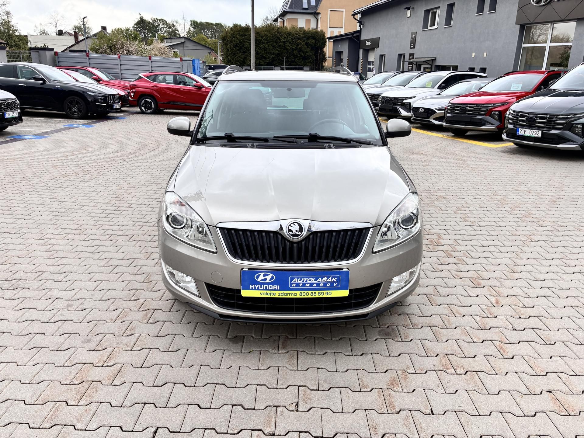 Škoda Fabia, 1.2TSI 62kW,digi.KLIMATIZACE - fotka 2