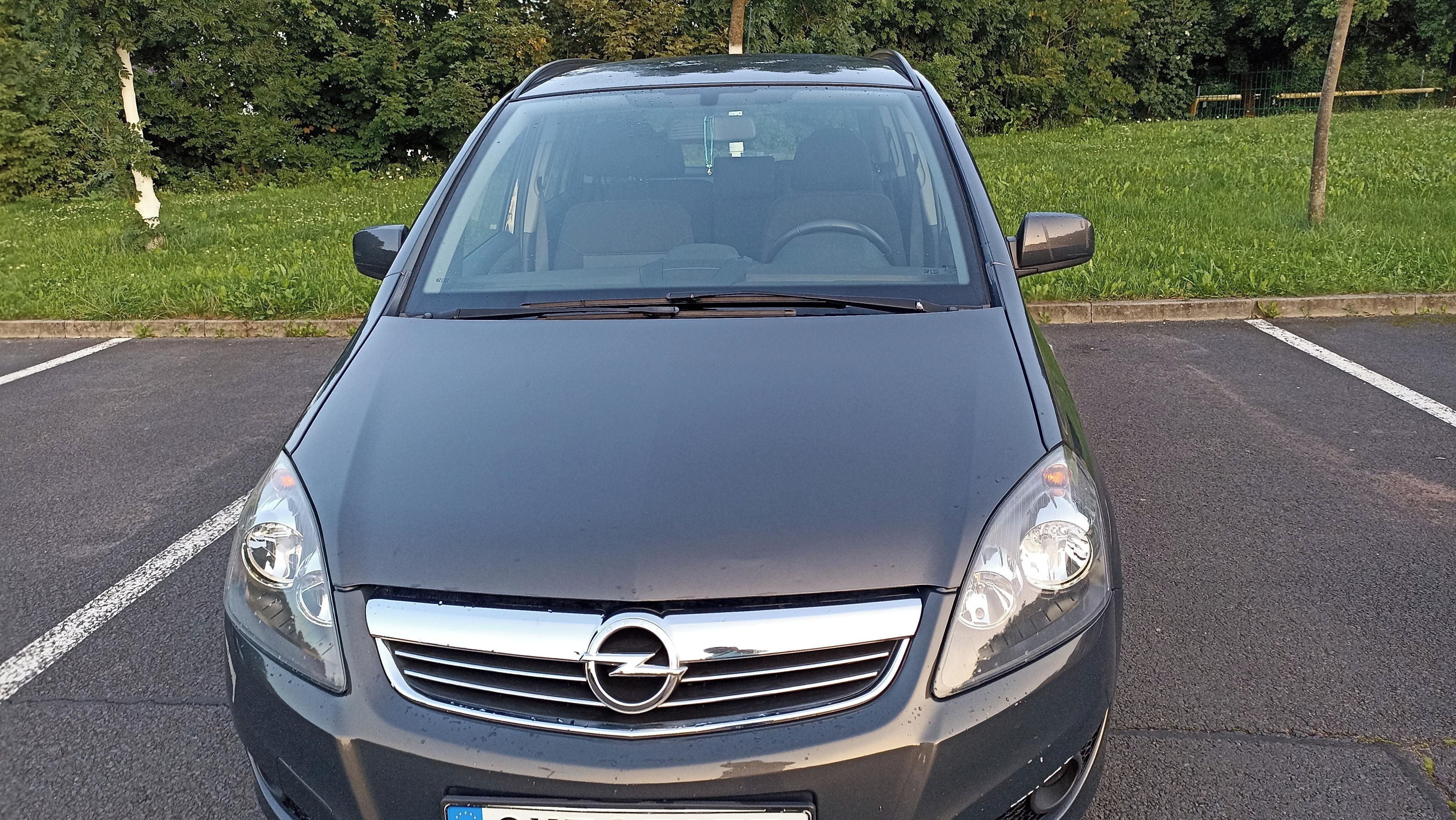 Opel Zafira, 1.majitel, servisováno, 7 míst - fotka 6