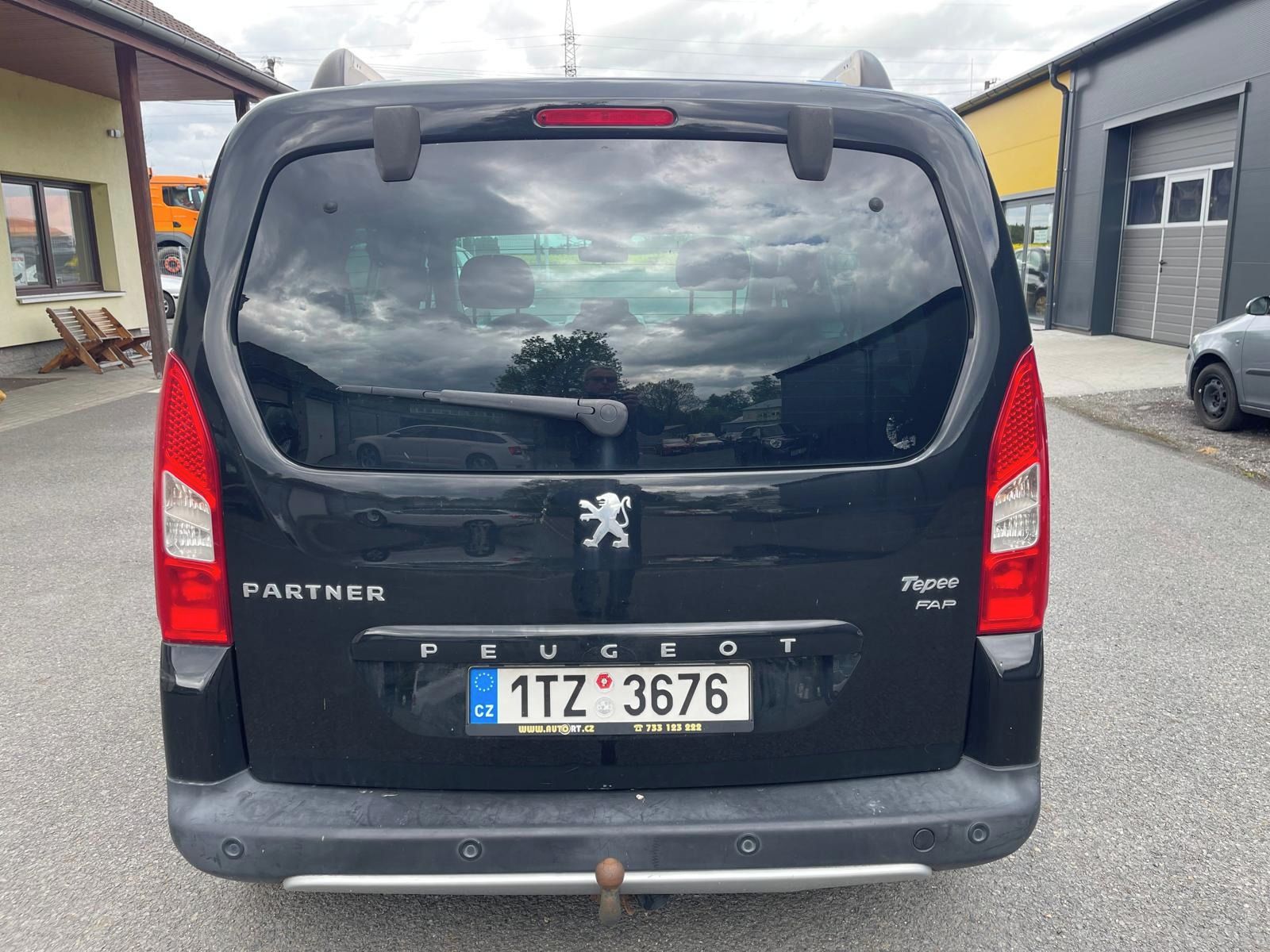 Peugeot Partner, 1.6HDI, 82 kw, klima, serviska - fotka 5