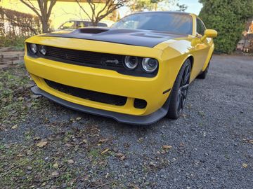 SRT 6,2 Hellcat 717HP