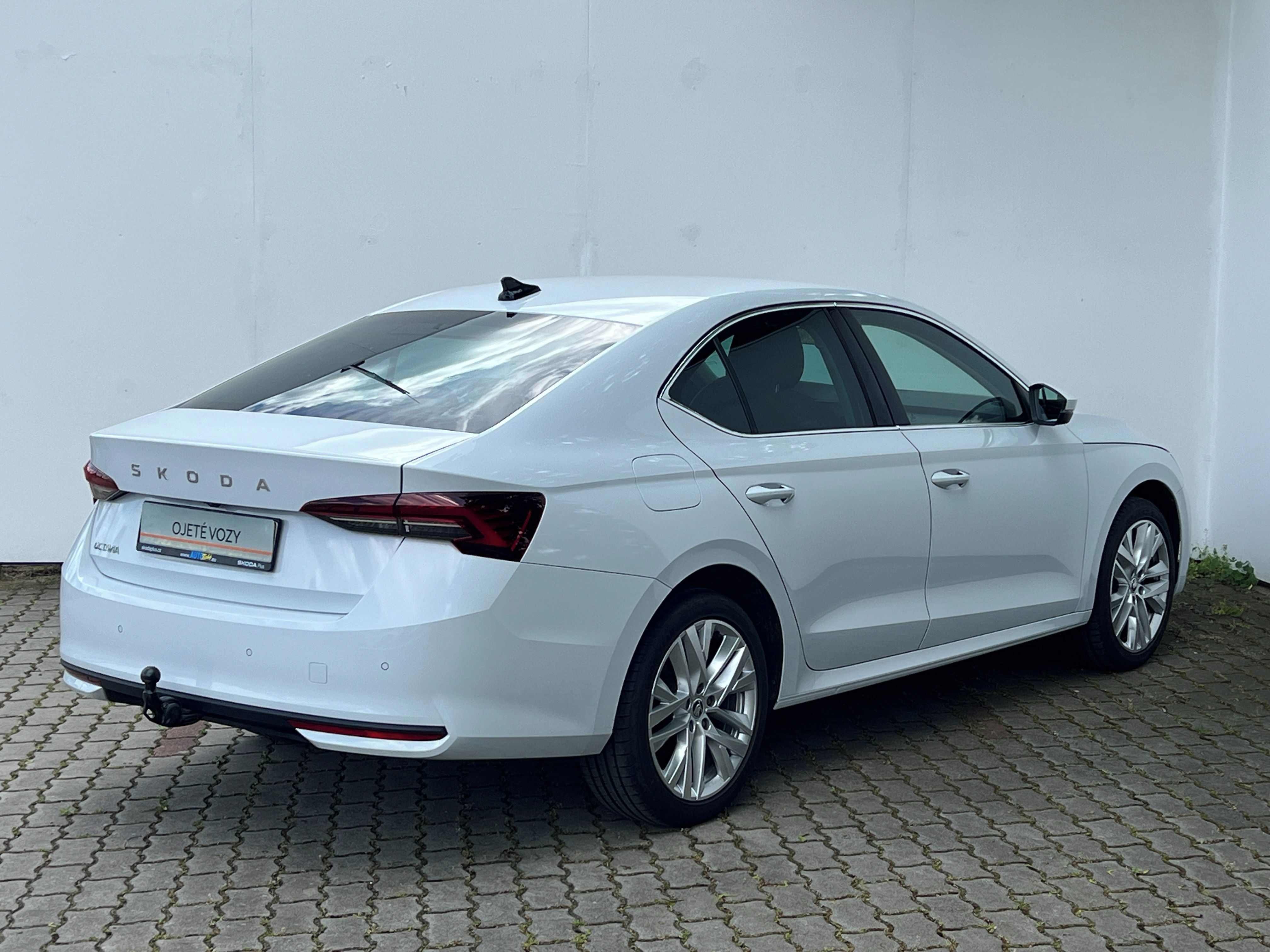 Škoda Octavia, 1,5 TSI 110kW Top Selection - fotka 5