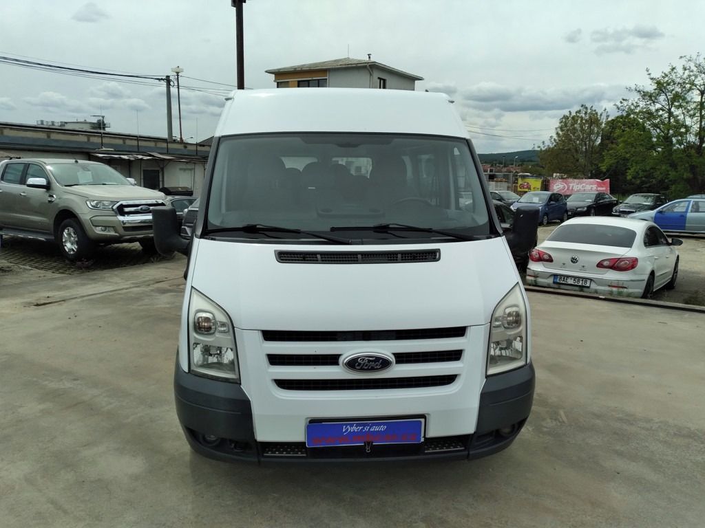 Ford Transit, TOURNEO 2.2 TDCI 9 MÍST L3H3 - fotka 2