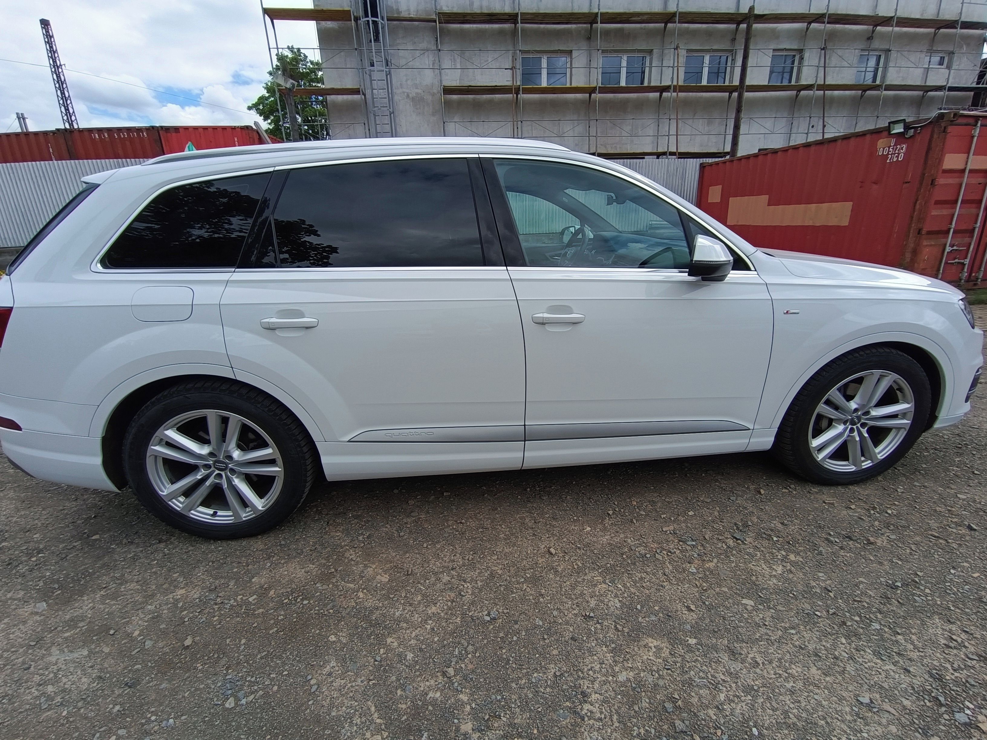 Audi Q7, S-line