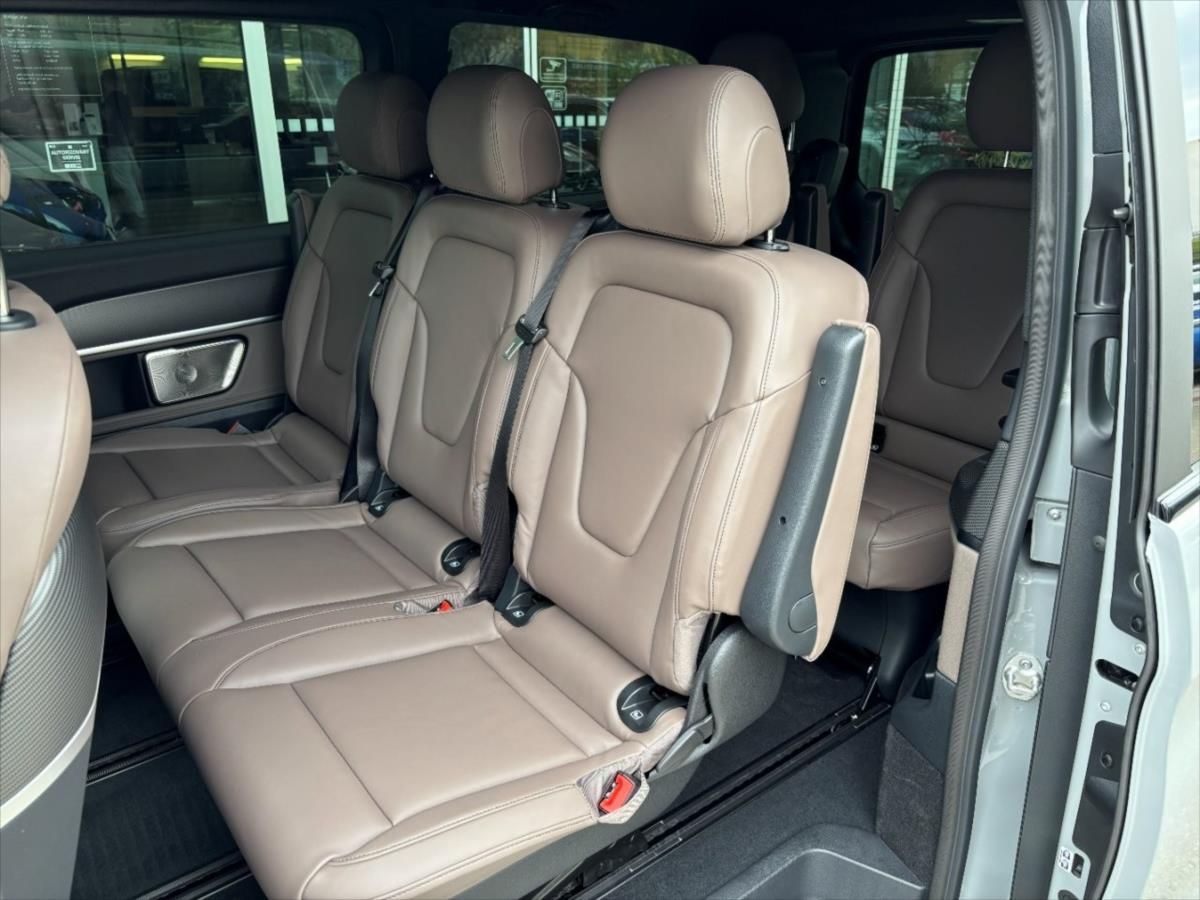 Mercedes-Benz Třídy V, 2,0 300 d / Exclusive / L / 4M - fotka 5