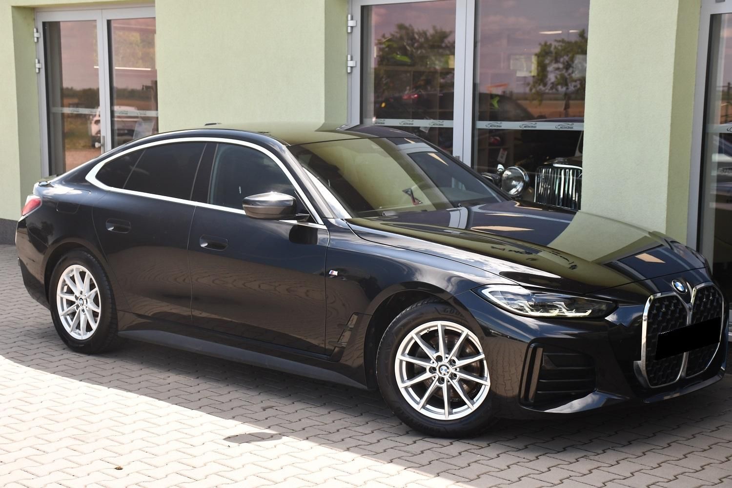 BMW Řada 4, 420d xDrive - fotka 2