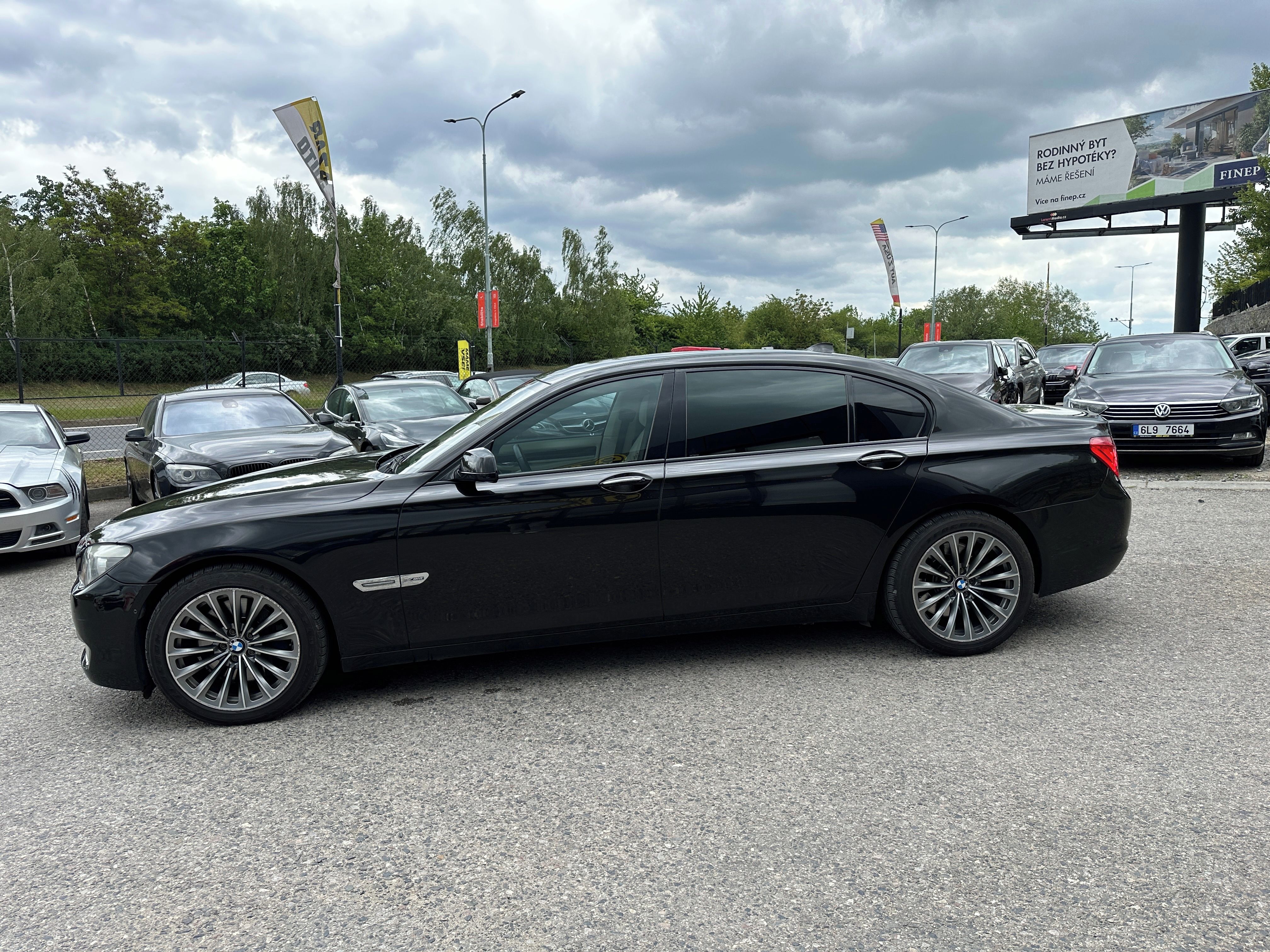 BMW Řada 7, BMW 750 2010 - fotka 5