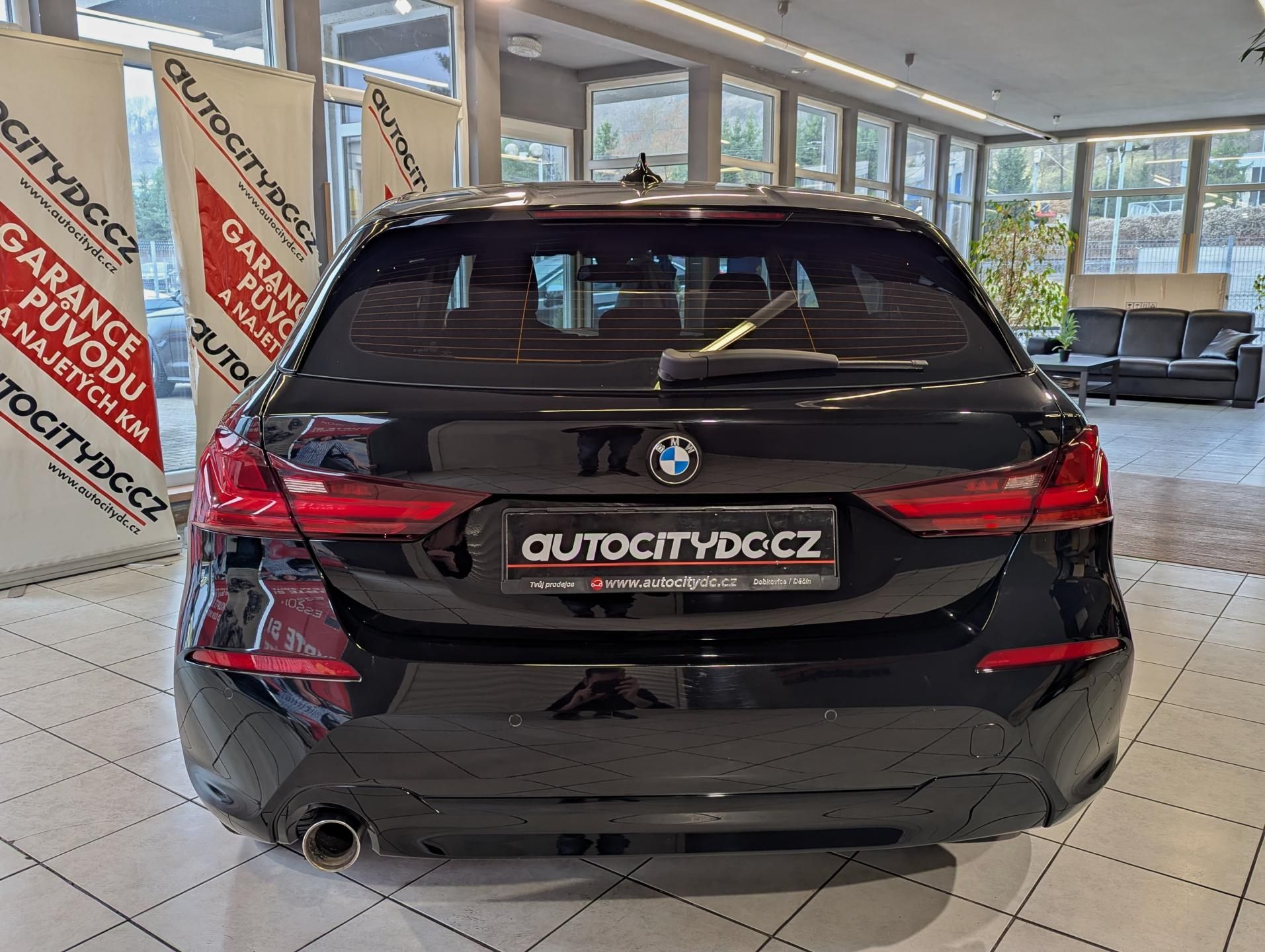 BMW Řada 1, 118 i 103kW A/T, LED, LANE - fotka 6