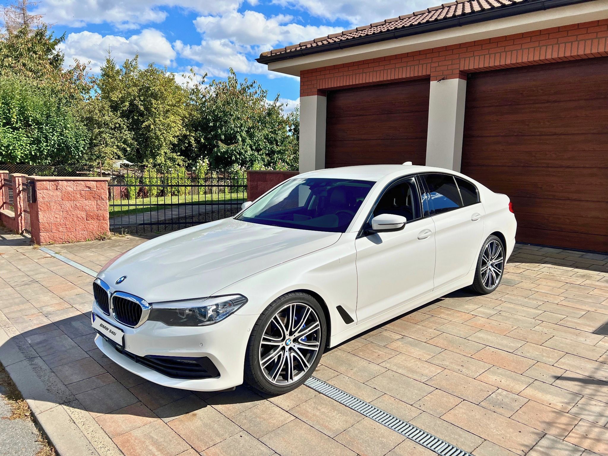 BMW Řada 5, 540i 340 PS | ODPOČET DPH